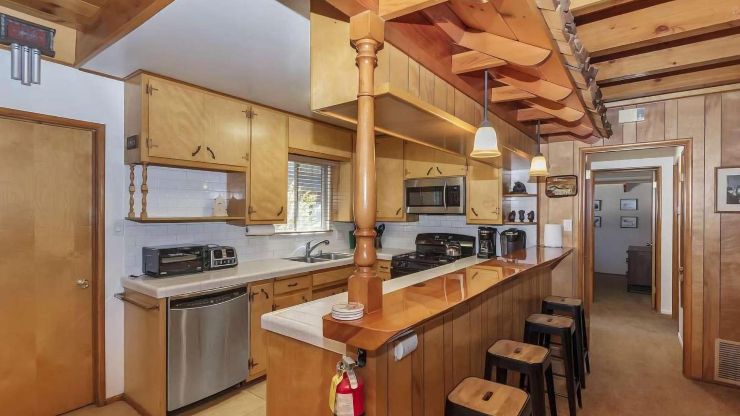 Sleeps 23 2 Homes Lakefront Private Dock Hot Tub Game Room Swingset View