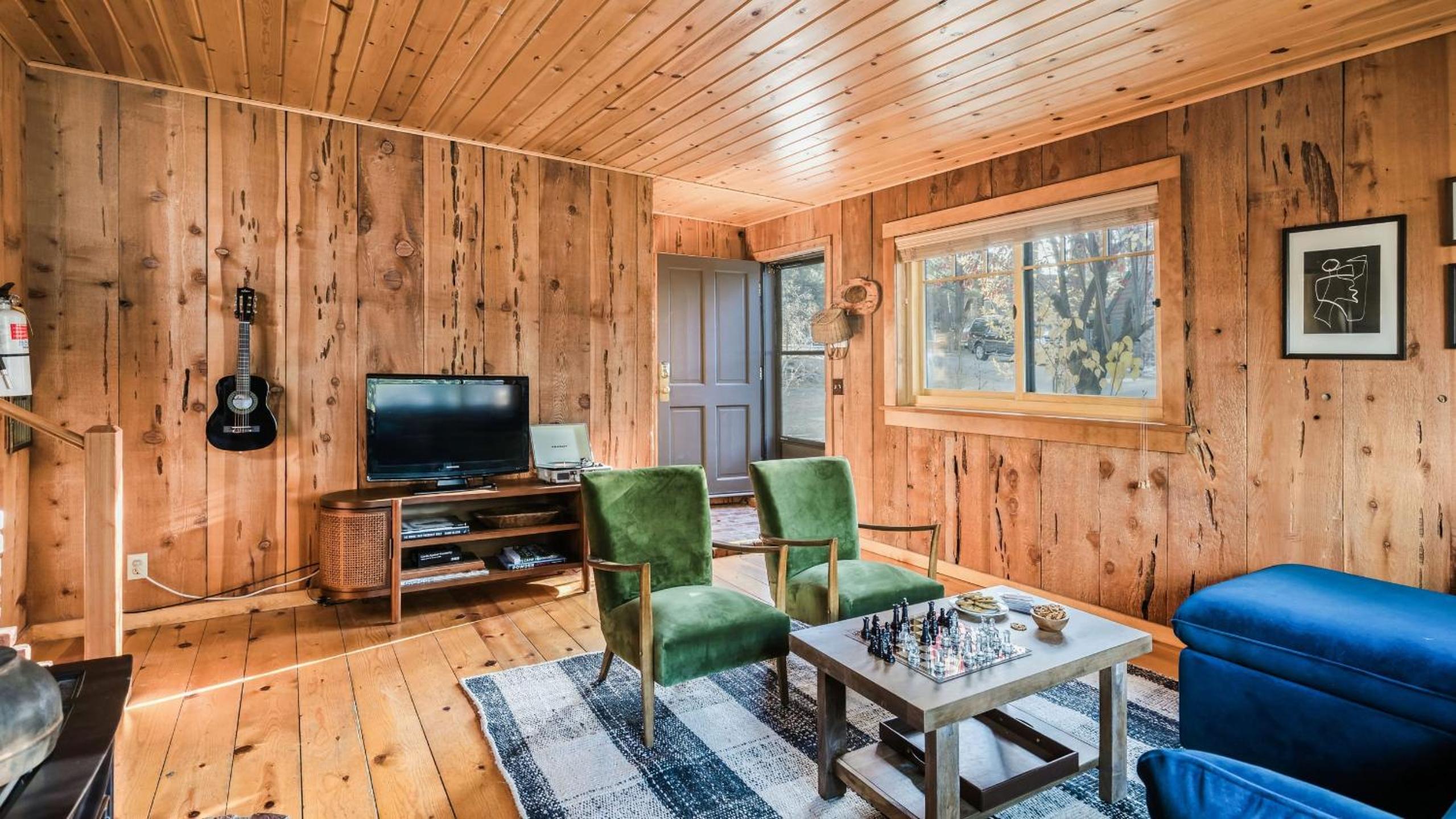 Sleeps 23 2 Homes Lakefront Private Dock Hot Tub Game Room Swingset View