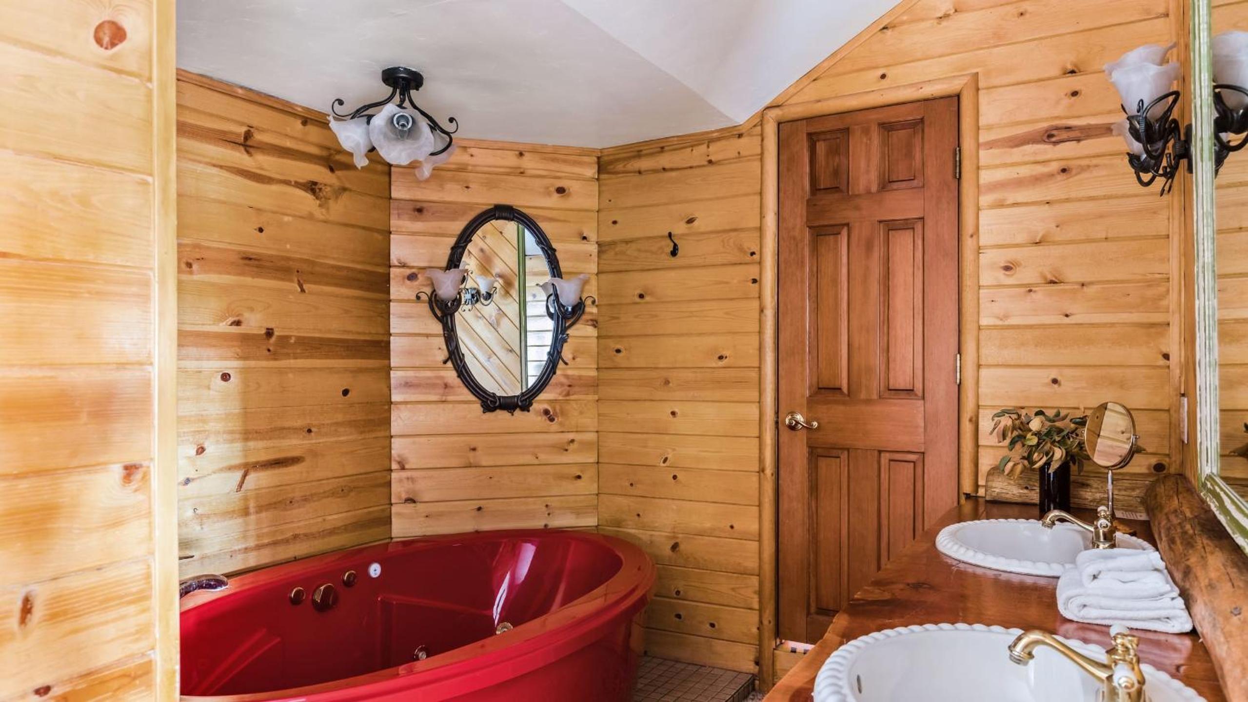 Sleeps 23 2 Homes Lakefront Private Dock Hot Tub Game Room Swingset View