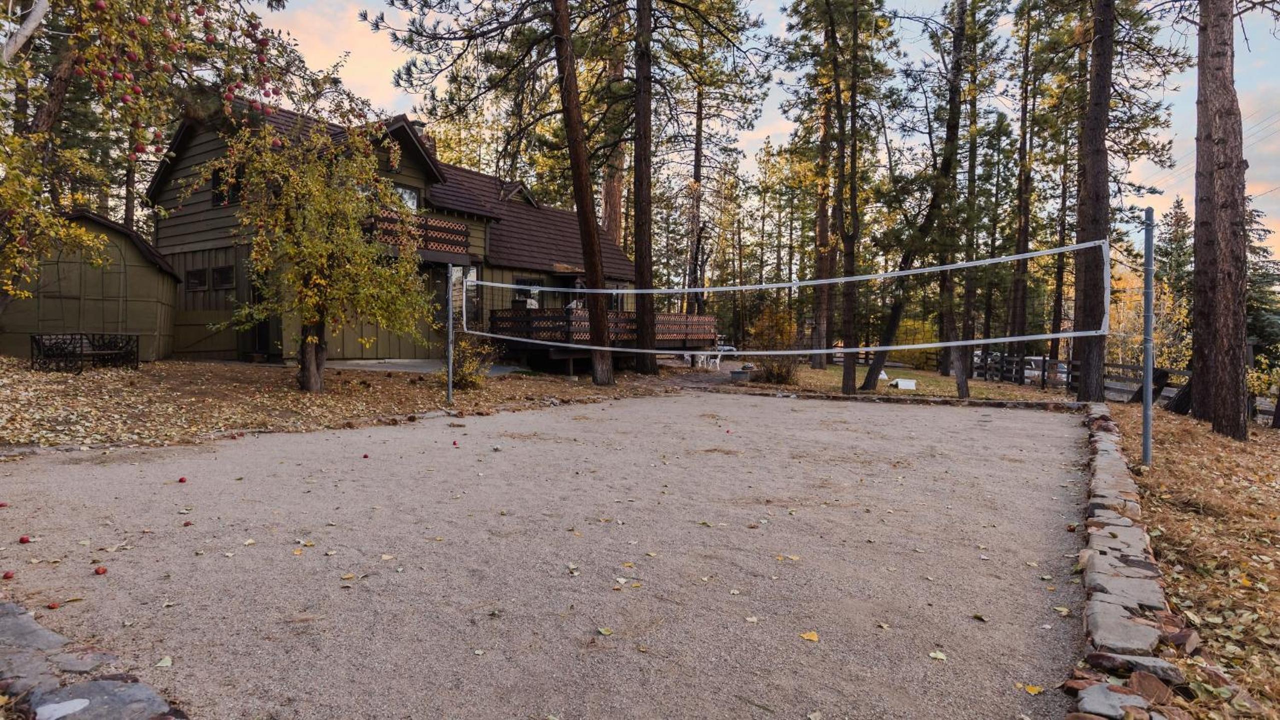 Sleeps 23 2 Homes Lakefront Private Dock Hot Tub Game Room Swingset View