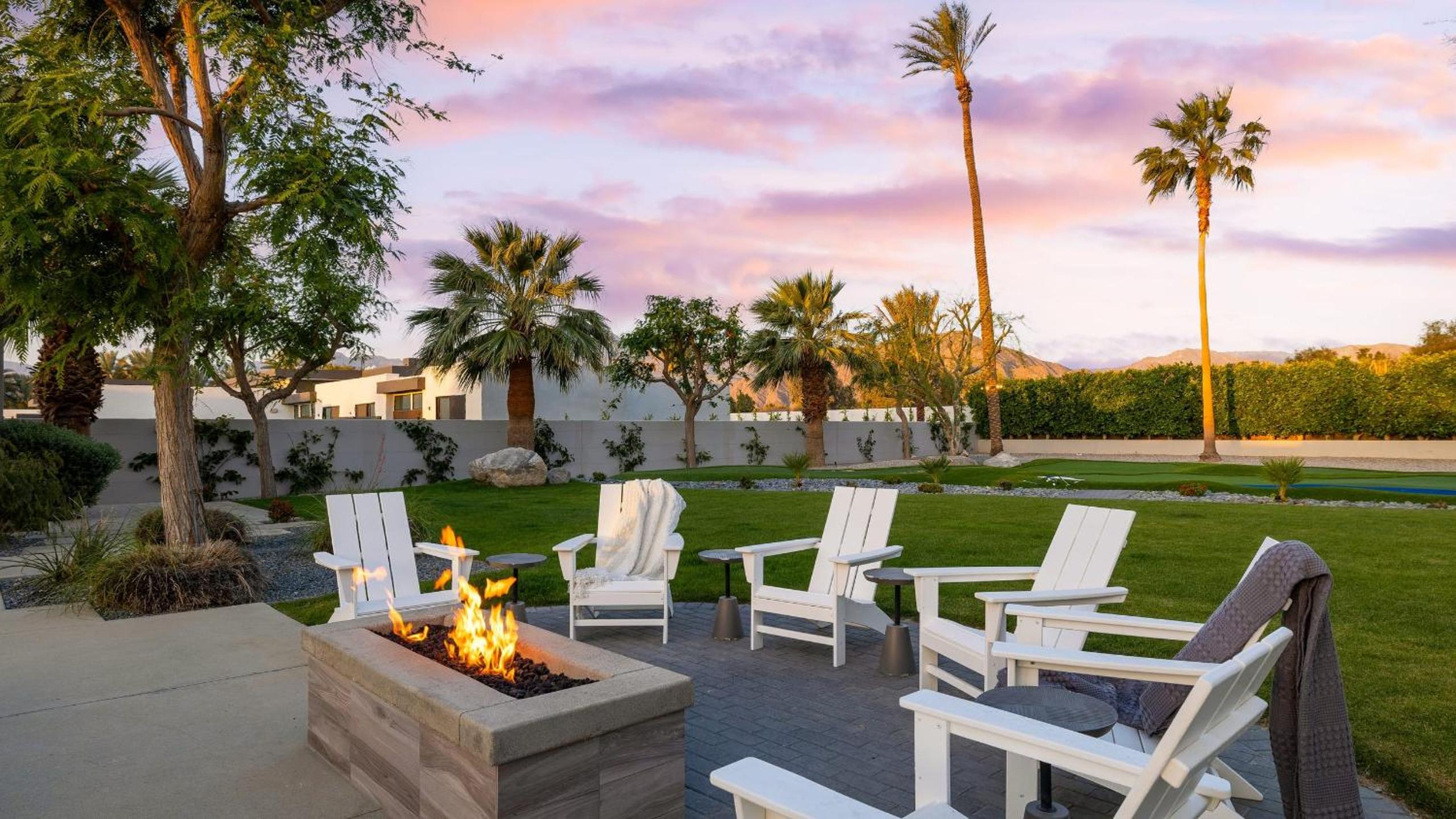 2 Villas PoolSpa Putting Green Bocce Polo Villas Solstice by AvantStay
