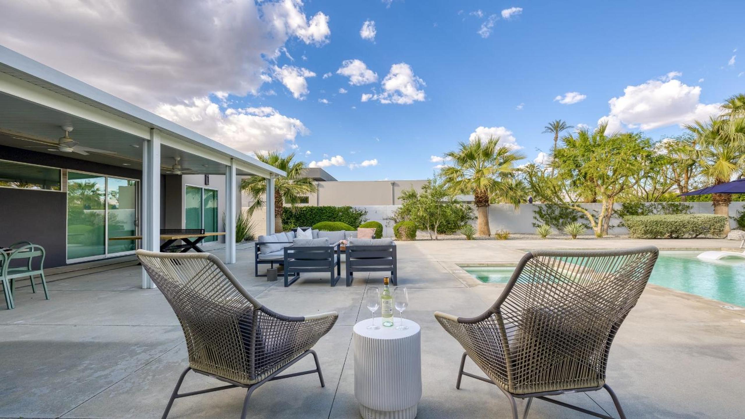 2 Villas PoolSpa Putting Green Bocce Polo Villas Solstice by AvantStay