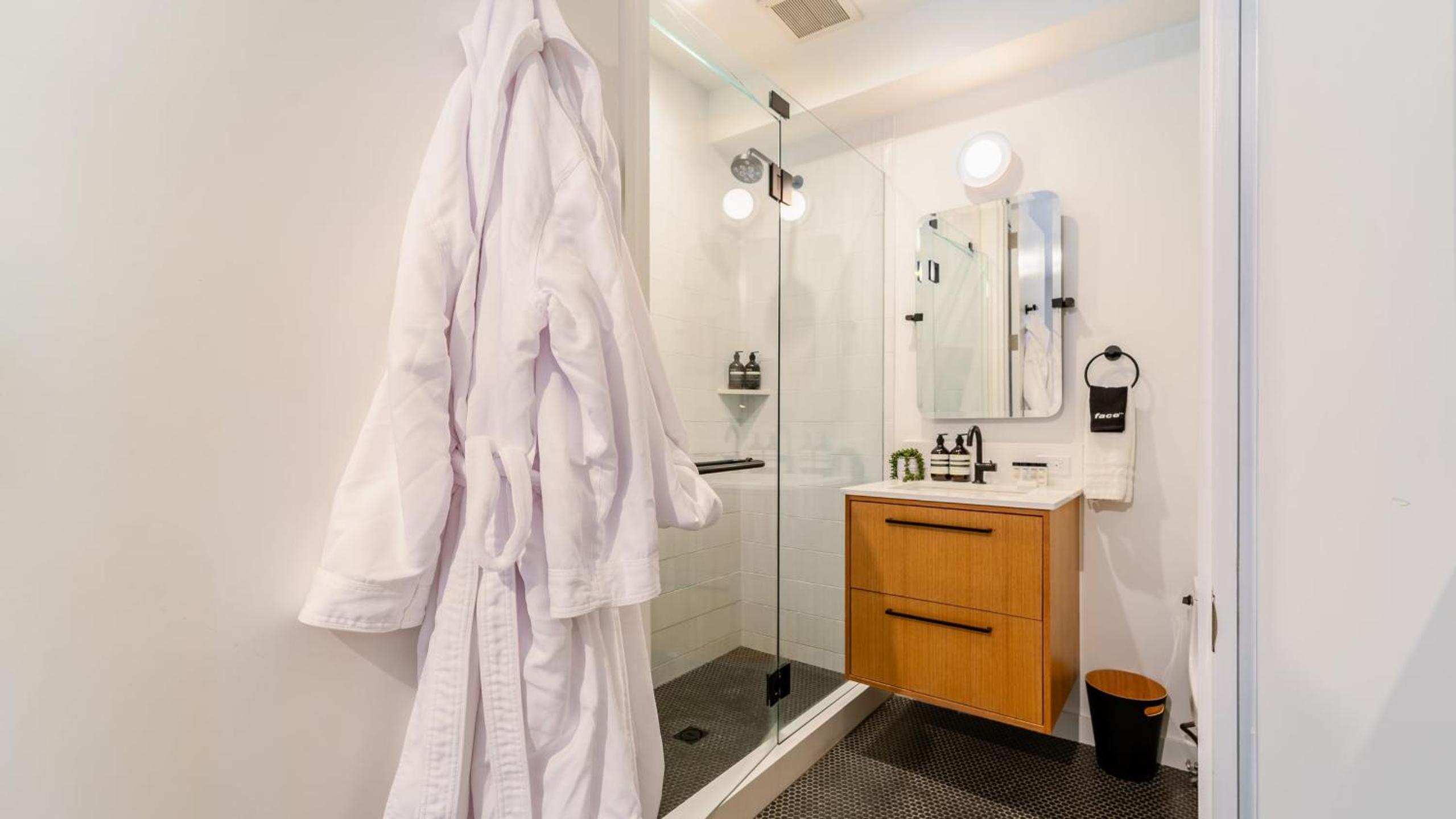 Aspen Hideaway by AvantStay Walk to Aspen Near Slopes Pool Hot Tub Access
