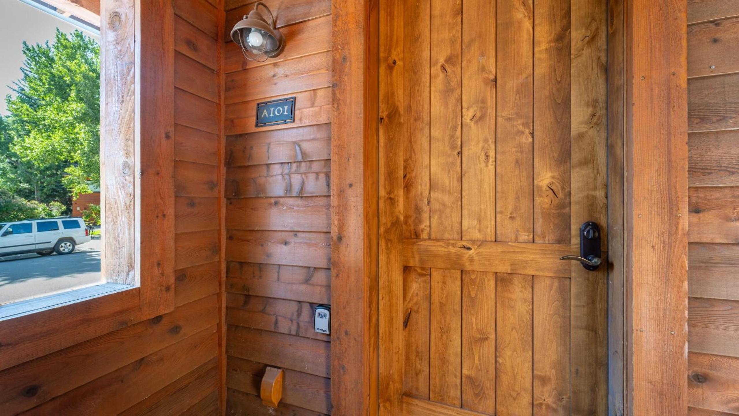 Aspen Hideaway by AvantStay Walk to Aspen Near Slopes Pool Hot Tub Access
