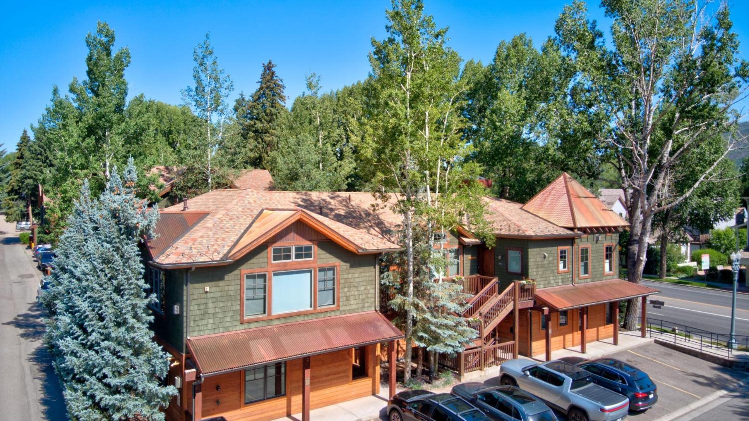 Aspen Hideaway by AvantStay Walk to Aspen Near Slopes Pool Hot Tub Access