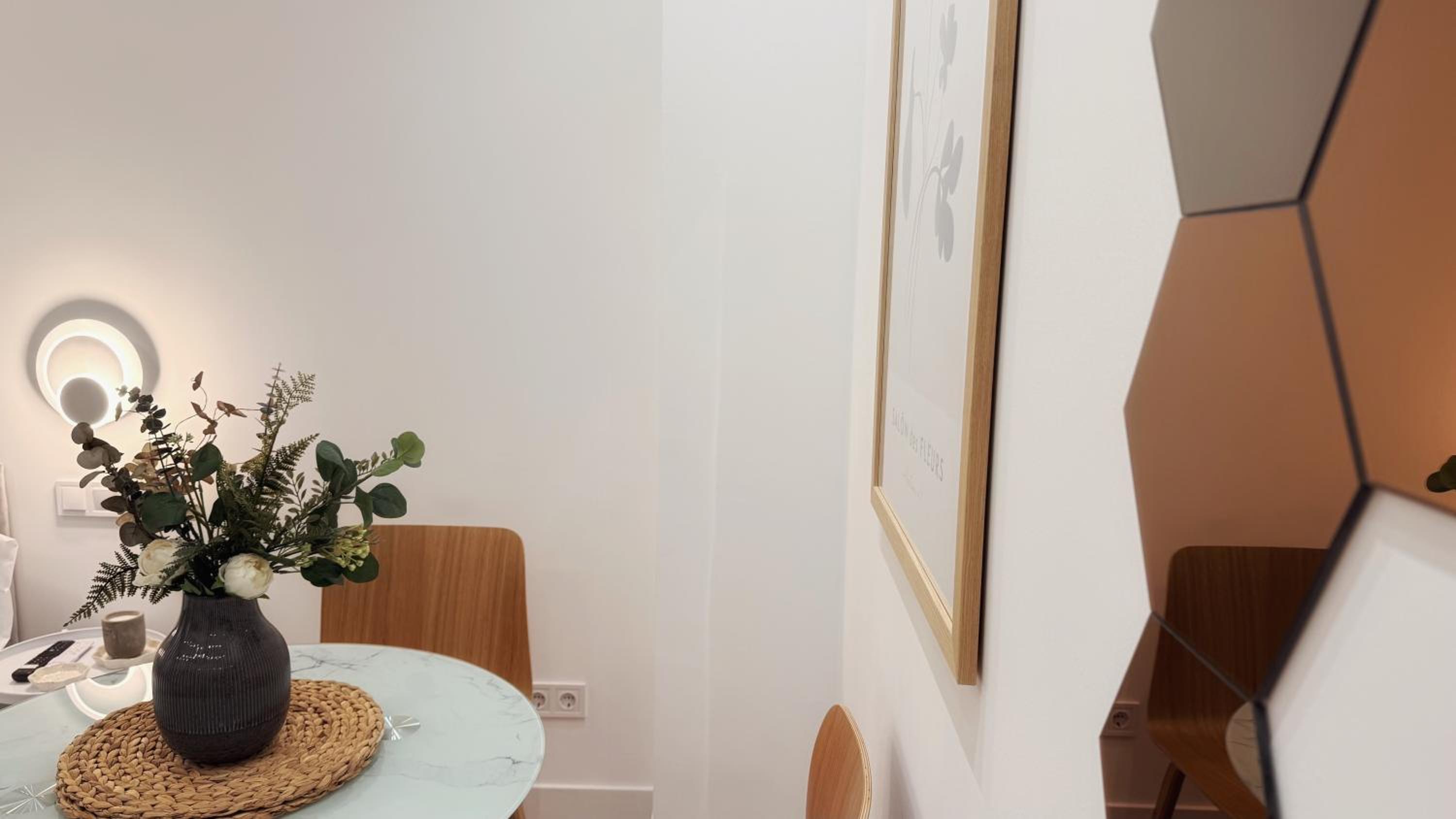 Viar Fika Studios