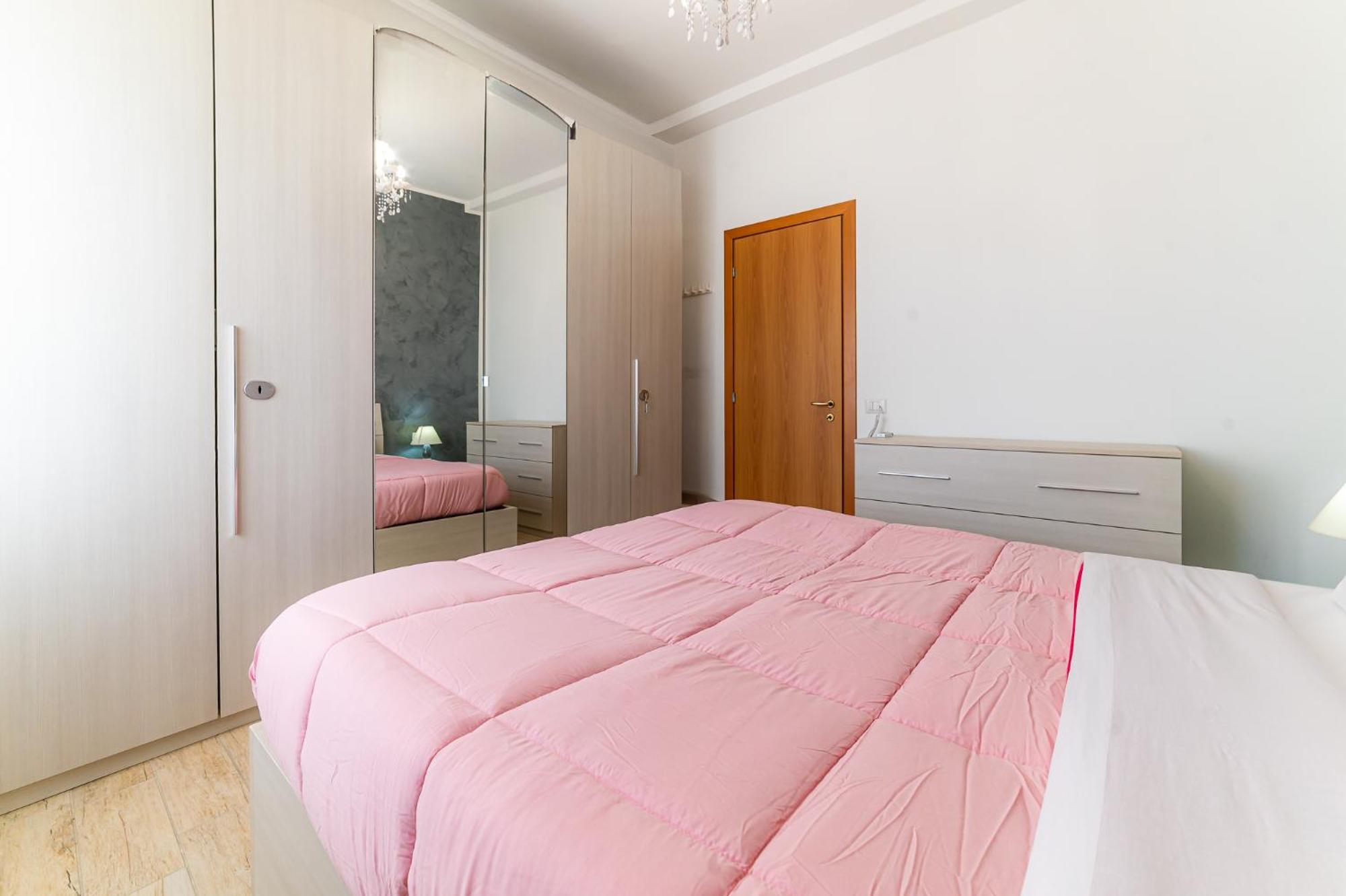 Sea View Flat - close to the Beach and Fiumicino Airport