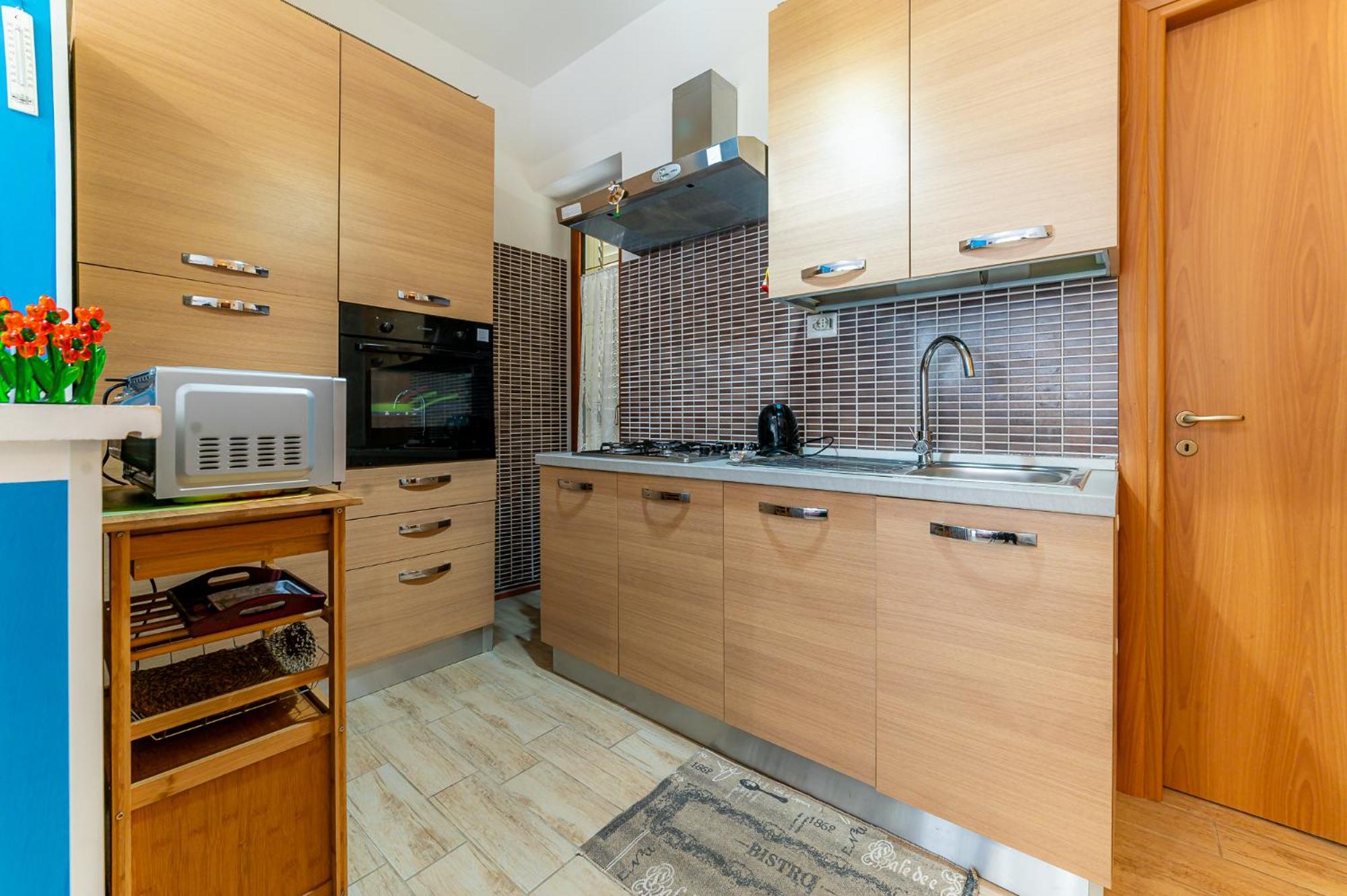 Sea View Flat - close to the Beach and Fiumicino Airport
