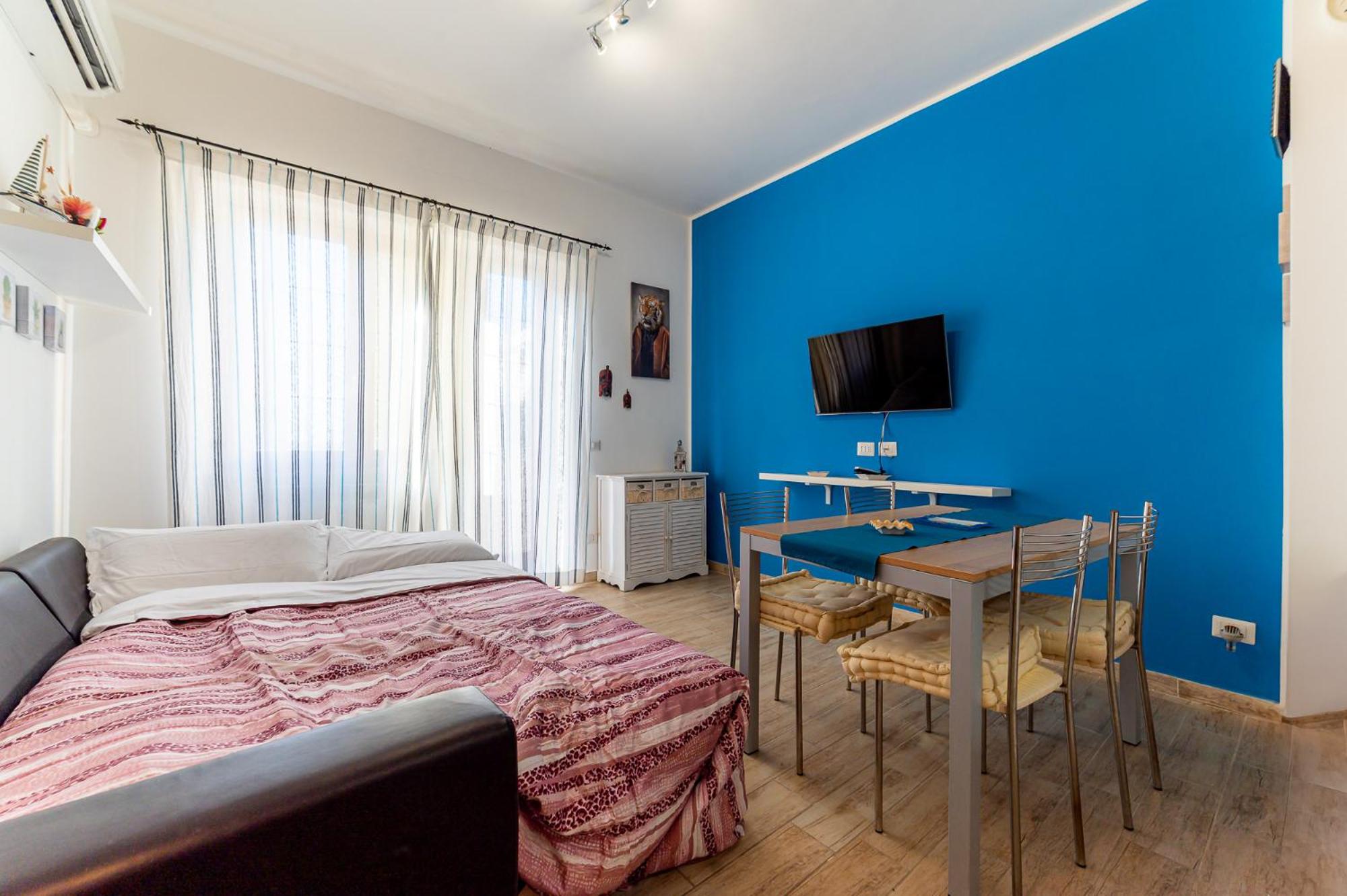 Sea View Flat - close to the Beach and Fiumicino Airport