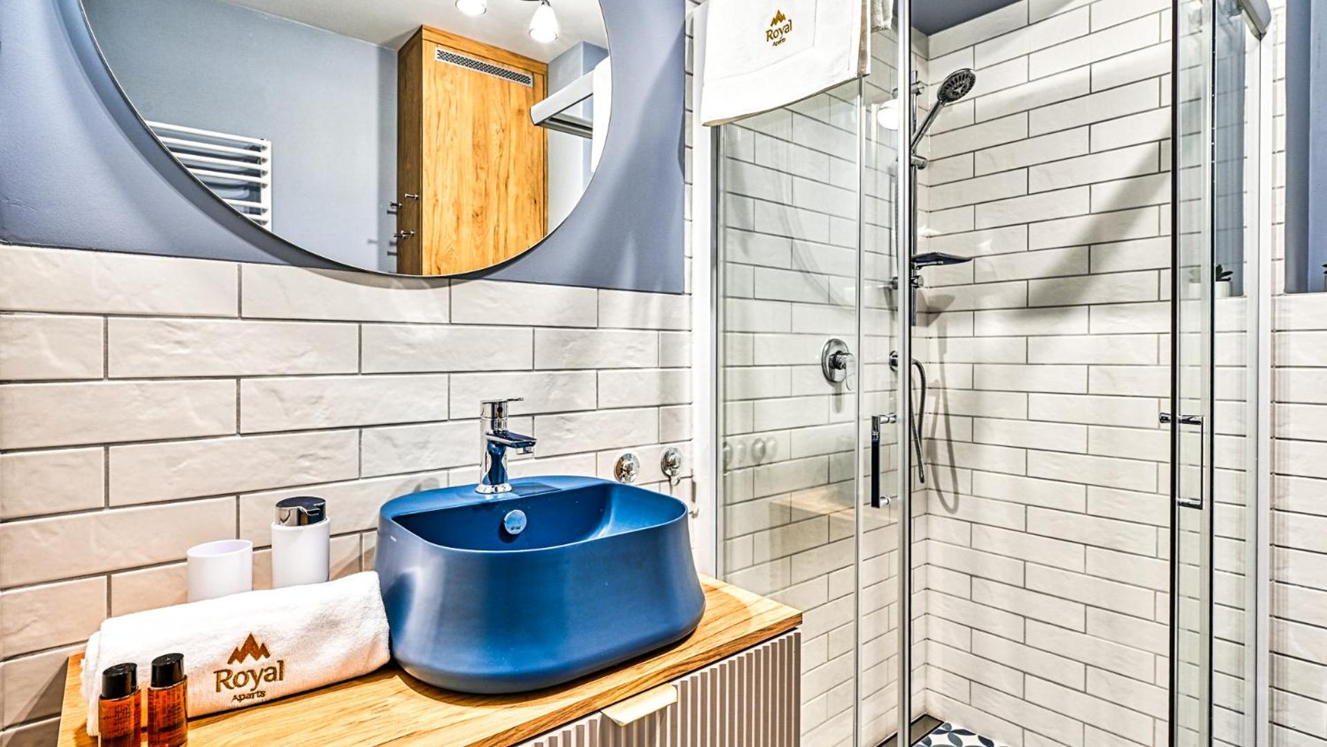 Apartament Wśród Wodospadów by Royal Aparts