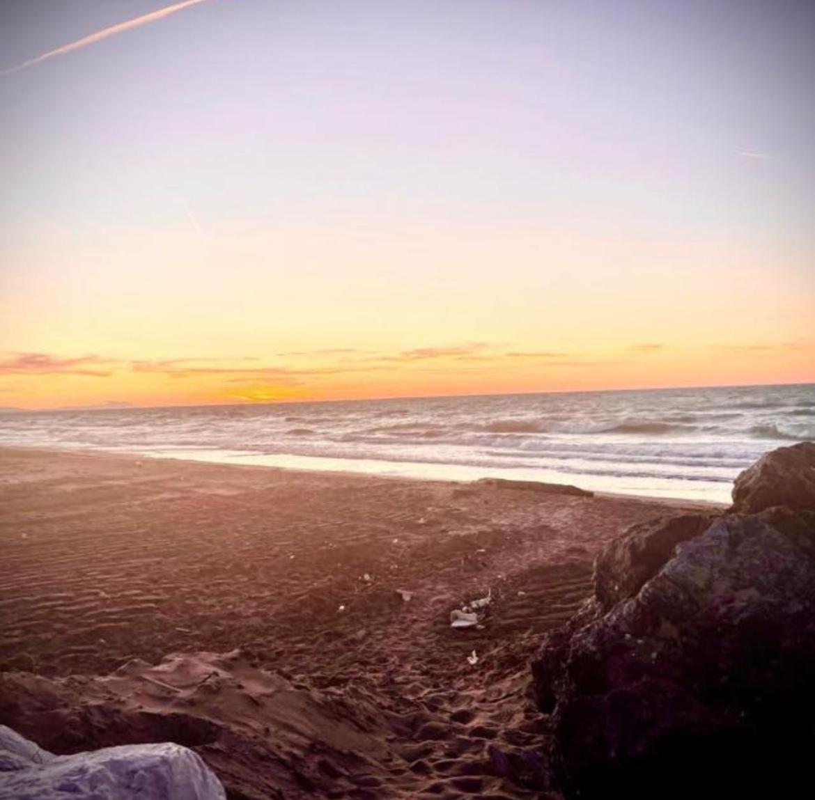 A 2 Passi dal mare
