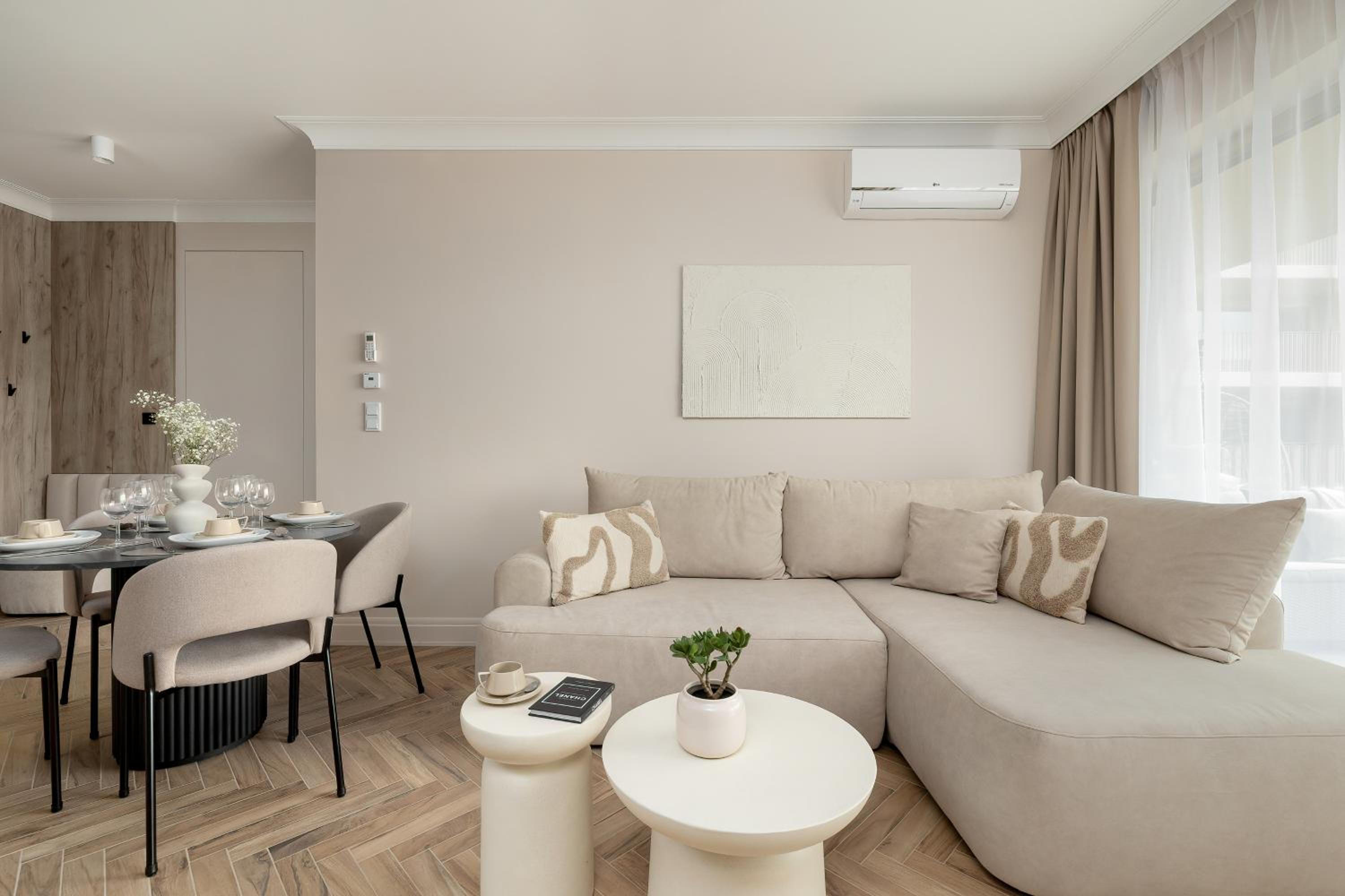 GREENERI PARK - Ambria Apartments