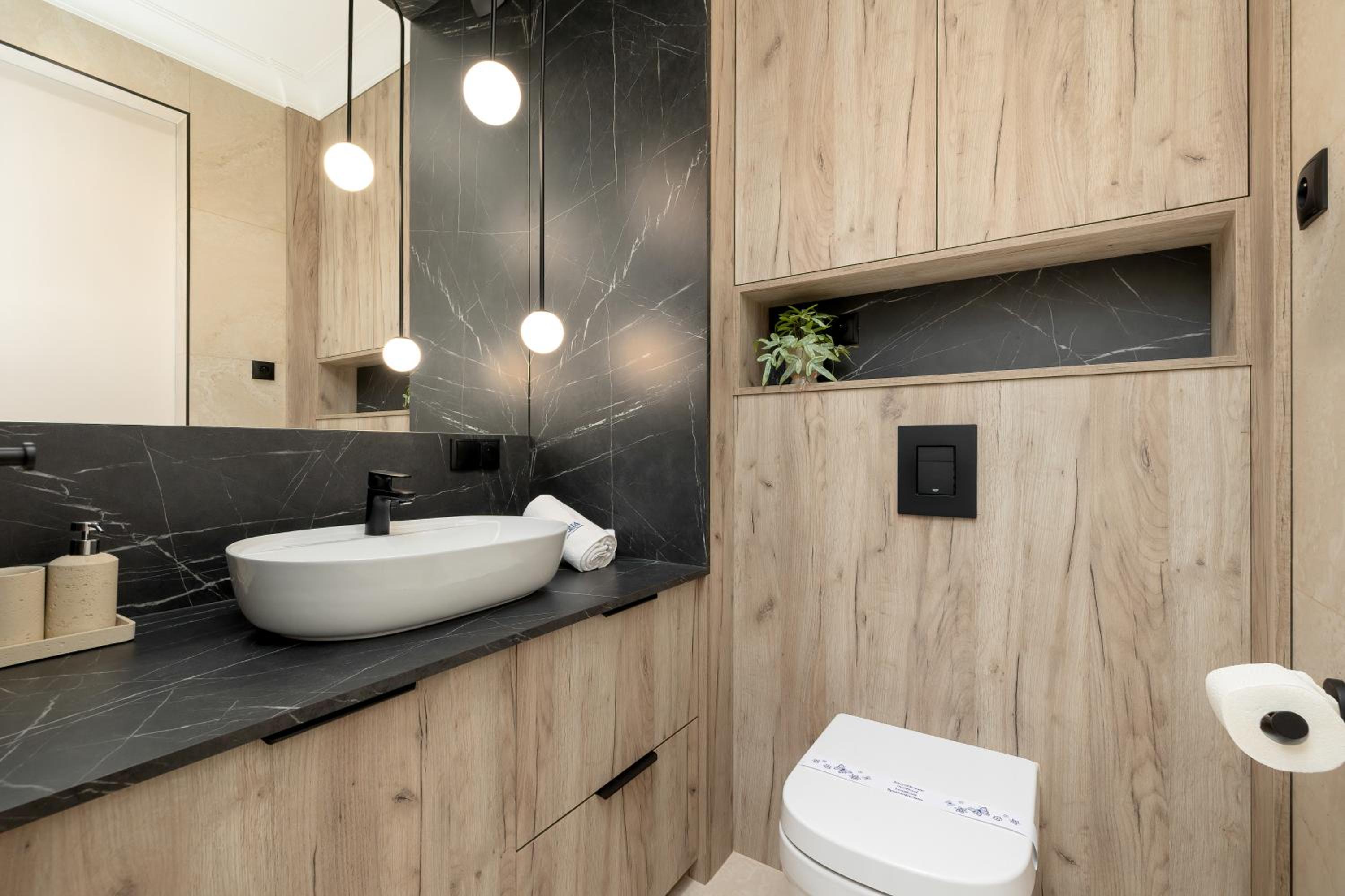 GREENERI PARK - Ambria Apartments
