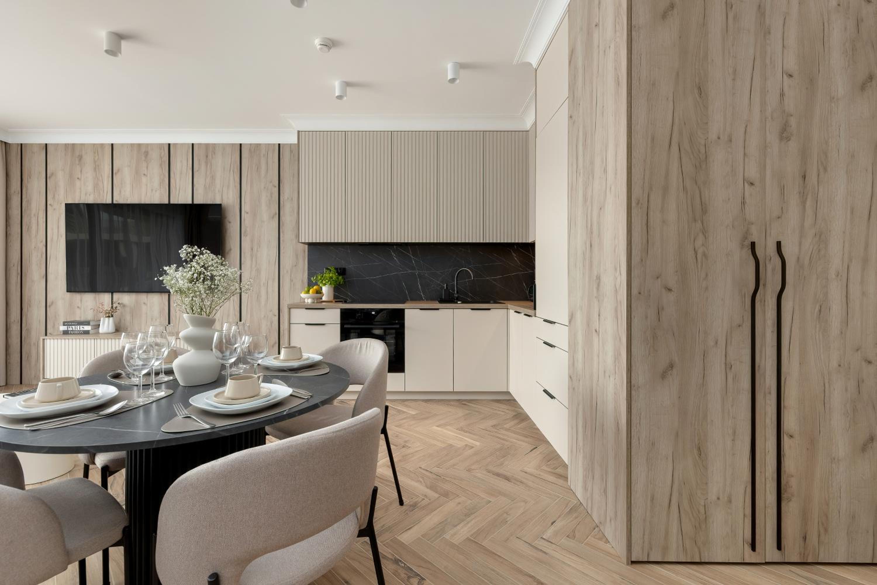 GREENERI PARK - Ambria Apartments