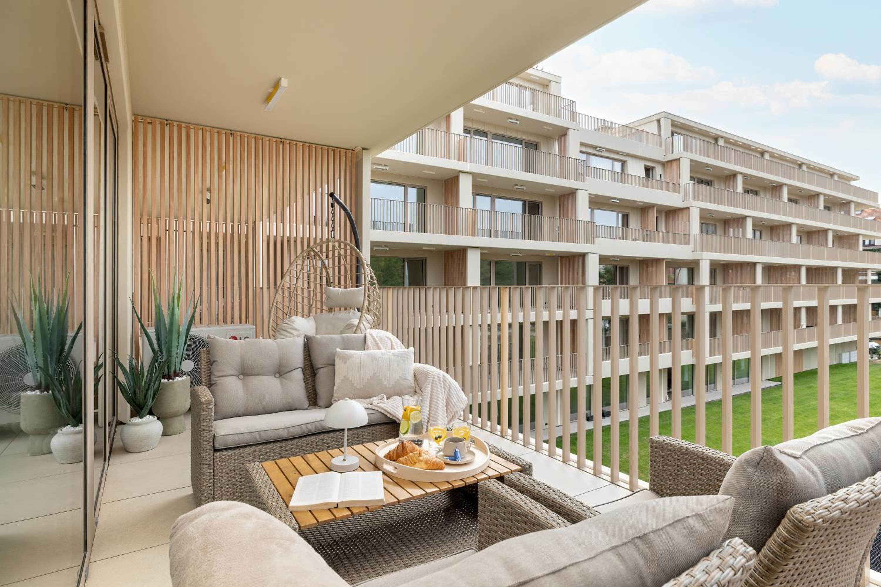 GREENERI PARK - Ambria Apartments