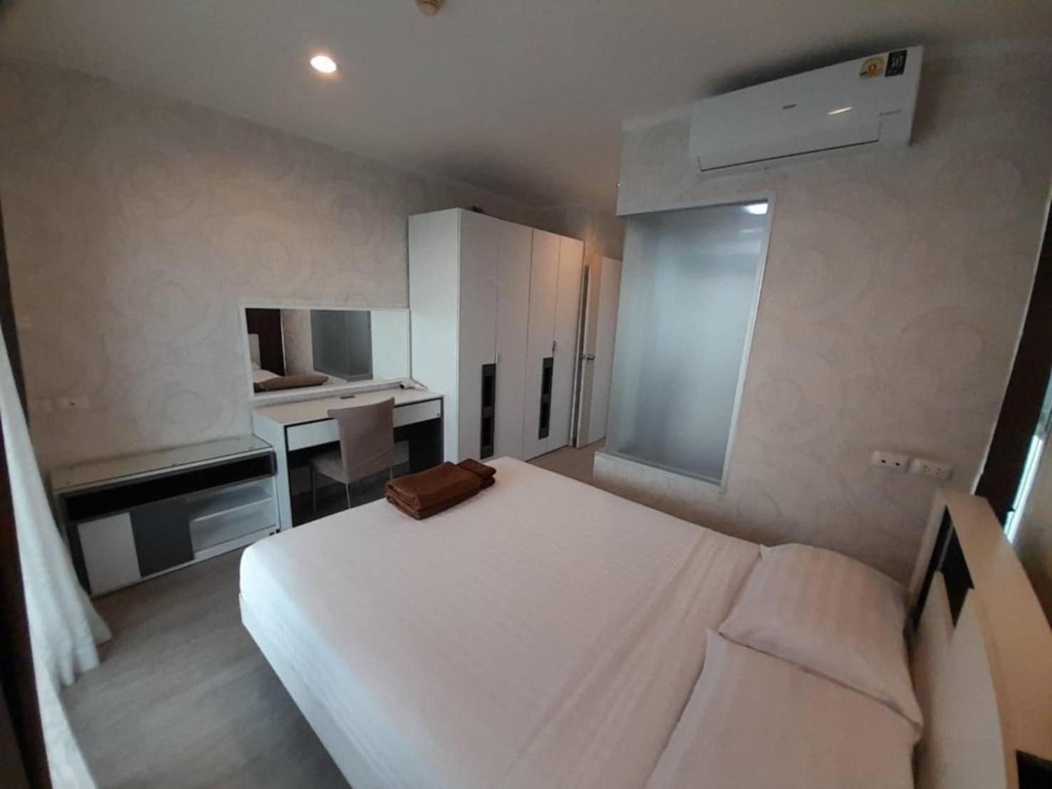 Premium seaview front beach 3bedroom 3bathroom pattaya floor15 jomtien