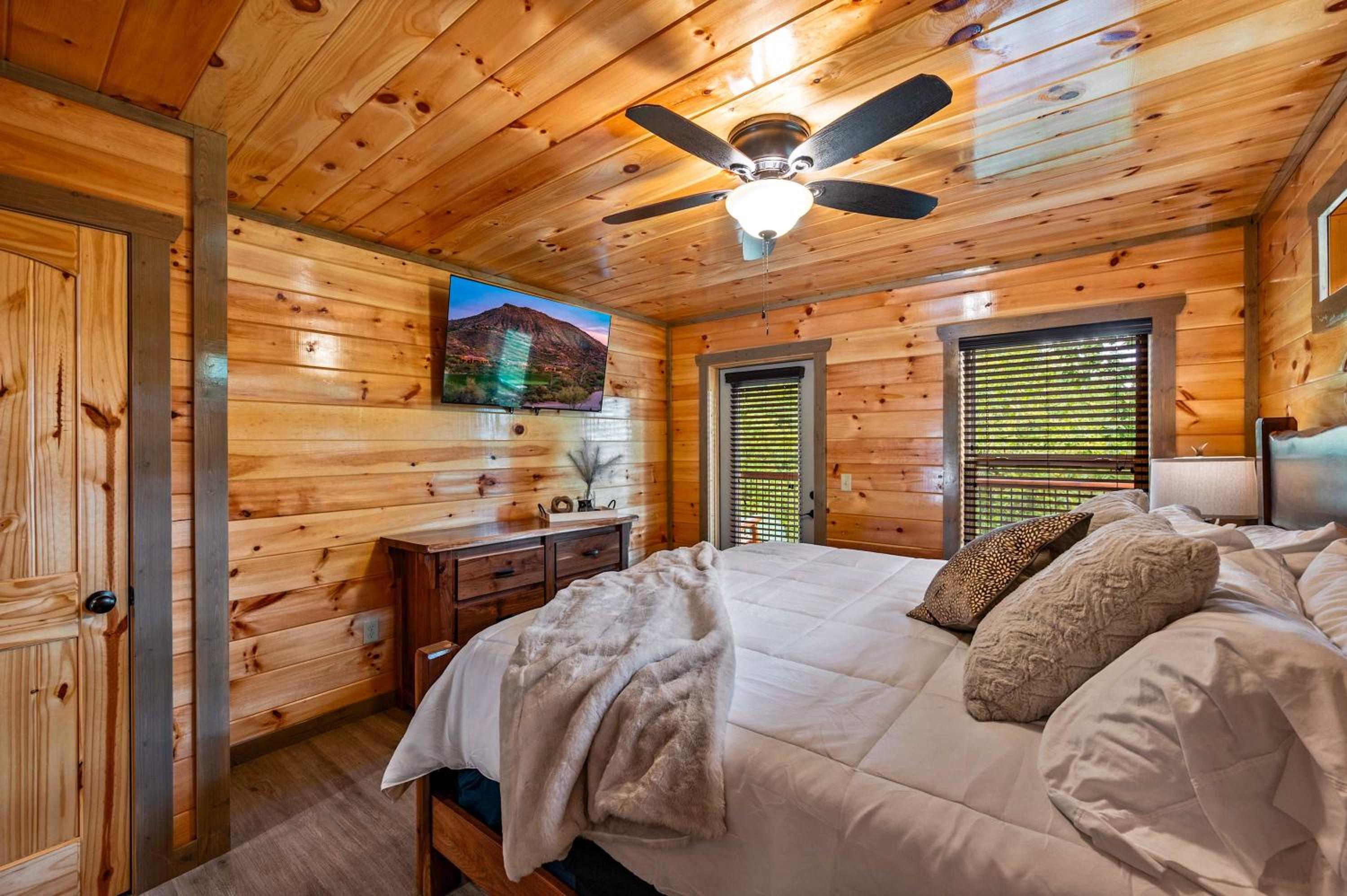 Luxury Cabin with Indoor Pool in the Smoky Mountains