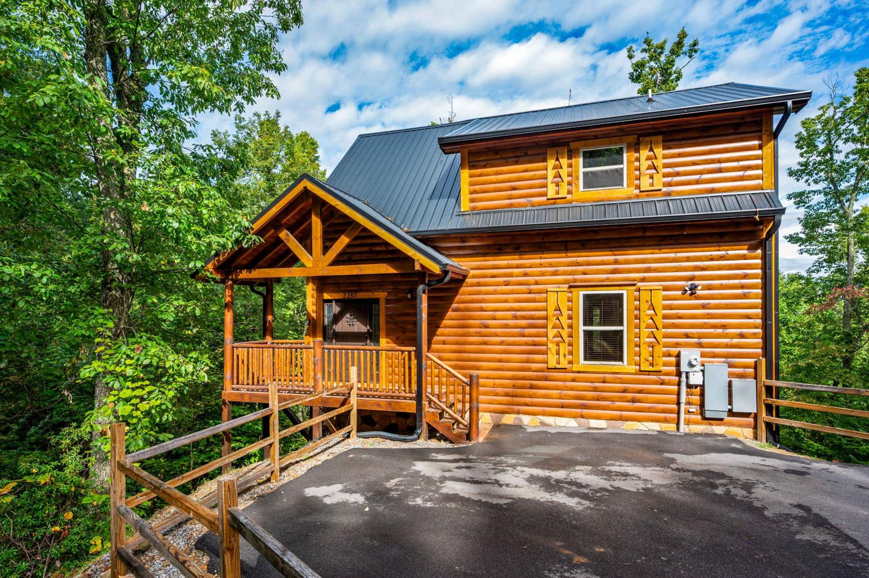 Luxury Cabin with Indoor Pool in the Smoky Mountains
