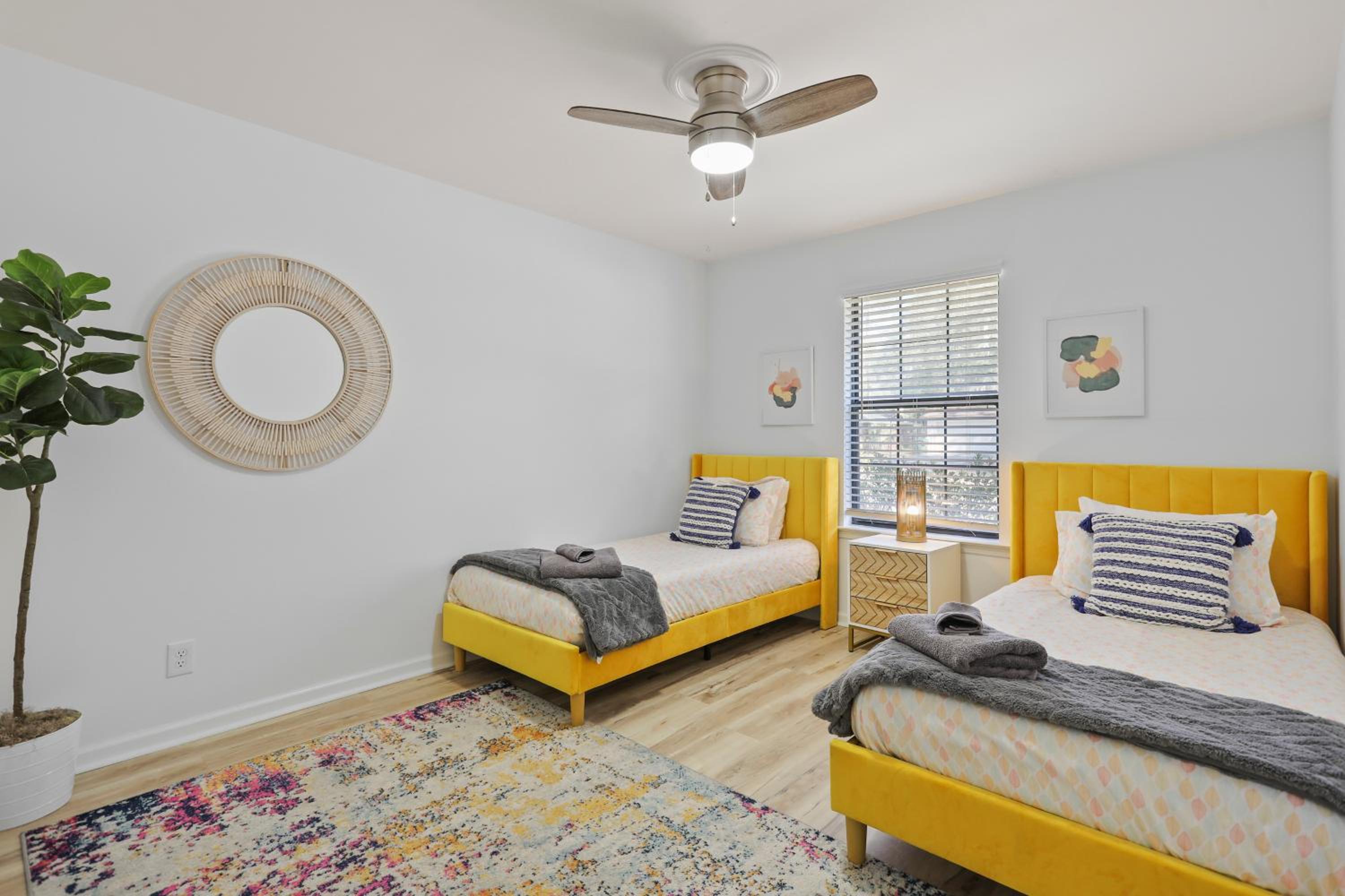 Large Family-Friendly Home w Spa Near Beach & City