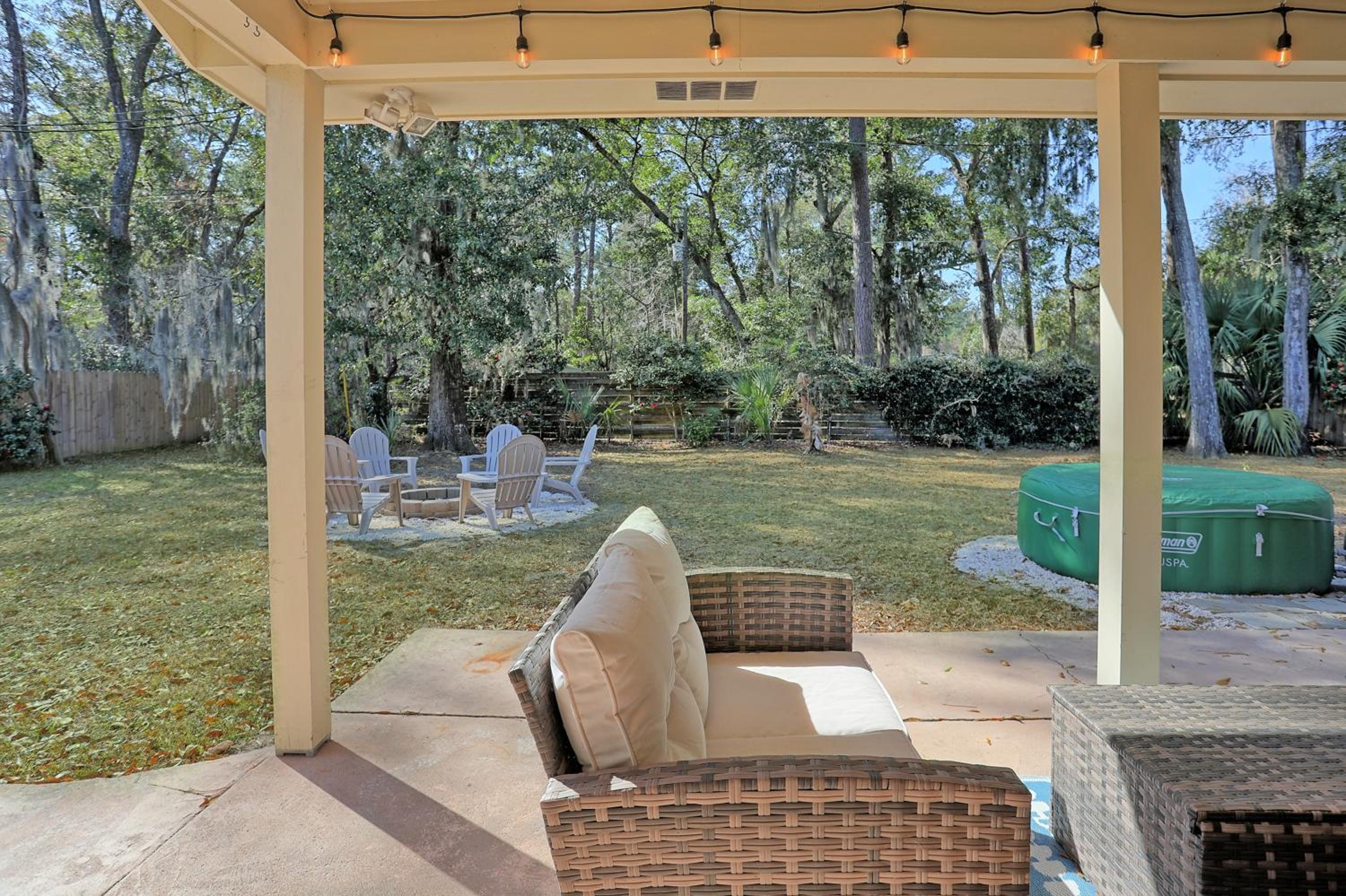 Large Family-Friendly Home w Spa Near Beach & City