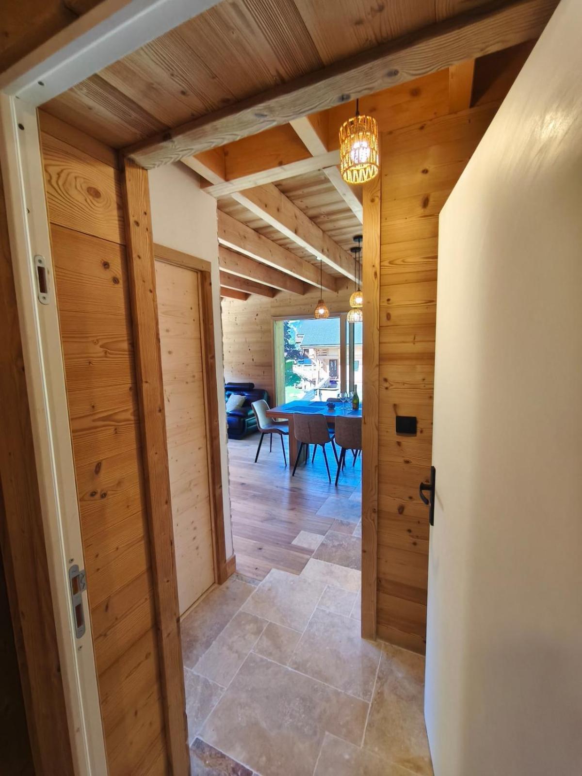 Chalet cosy&neuf, poêle à bois, vue panoramique