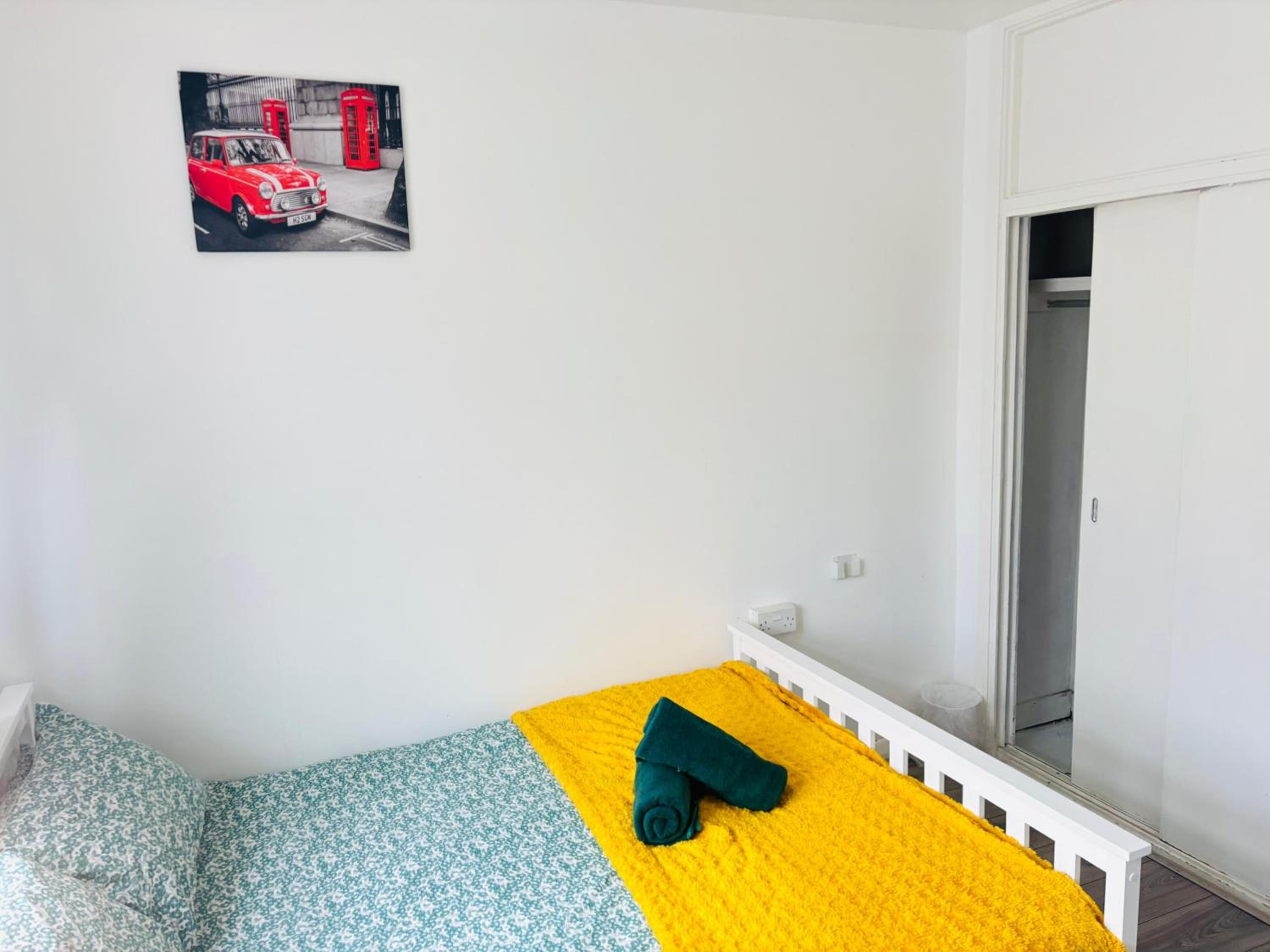 London Economy Stay at 31