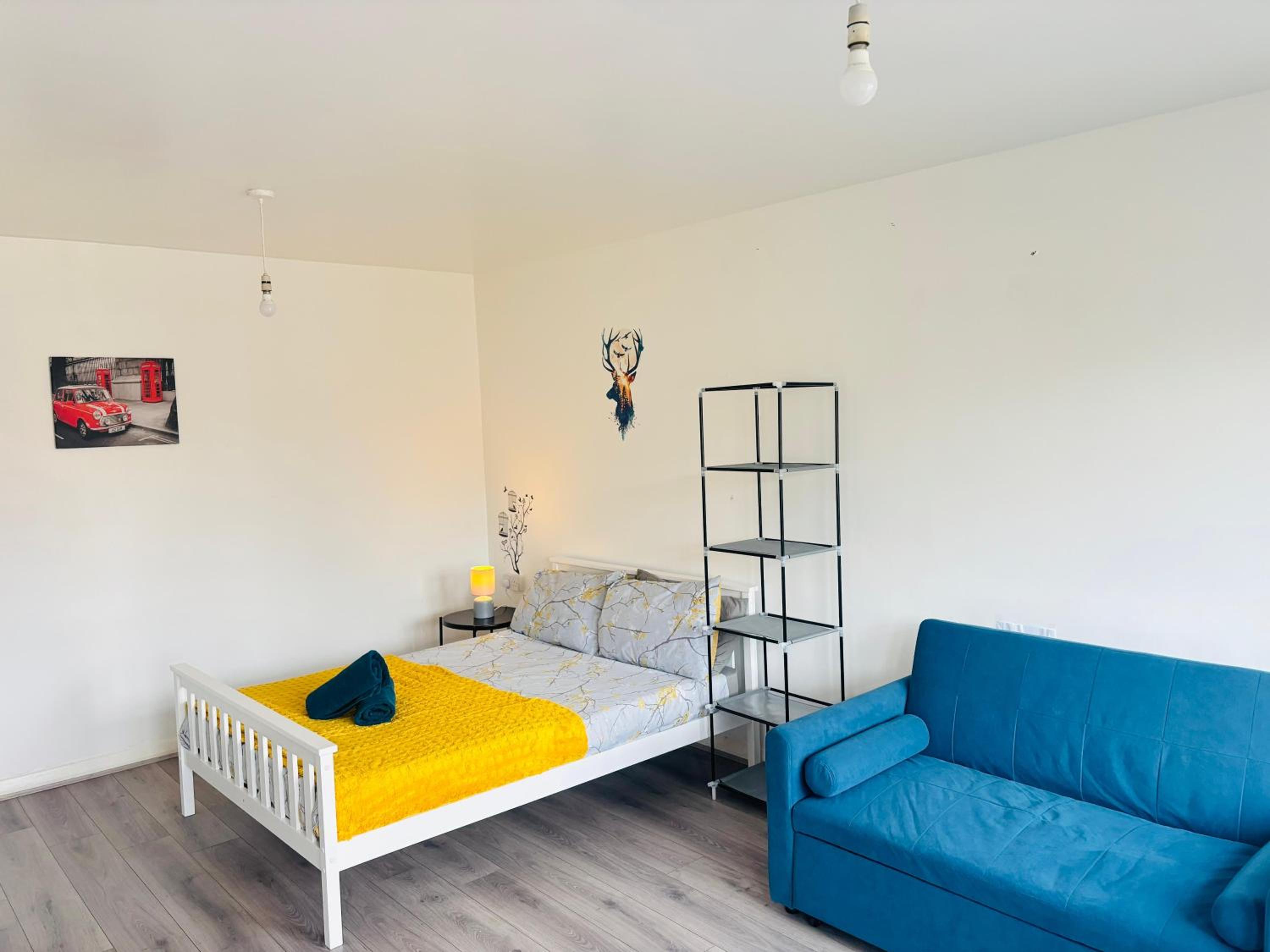 London Economy Stay at 31