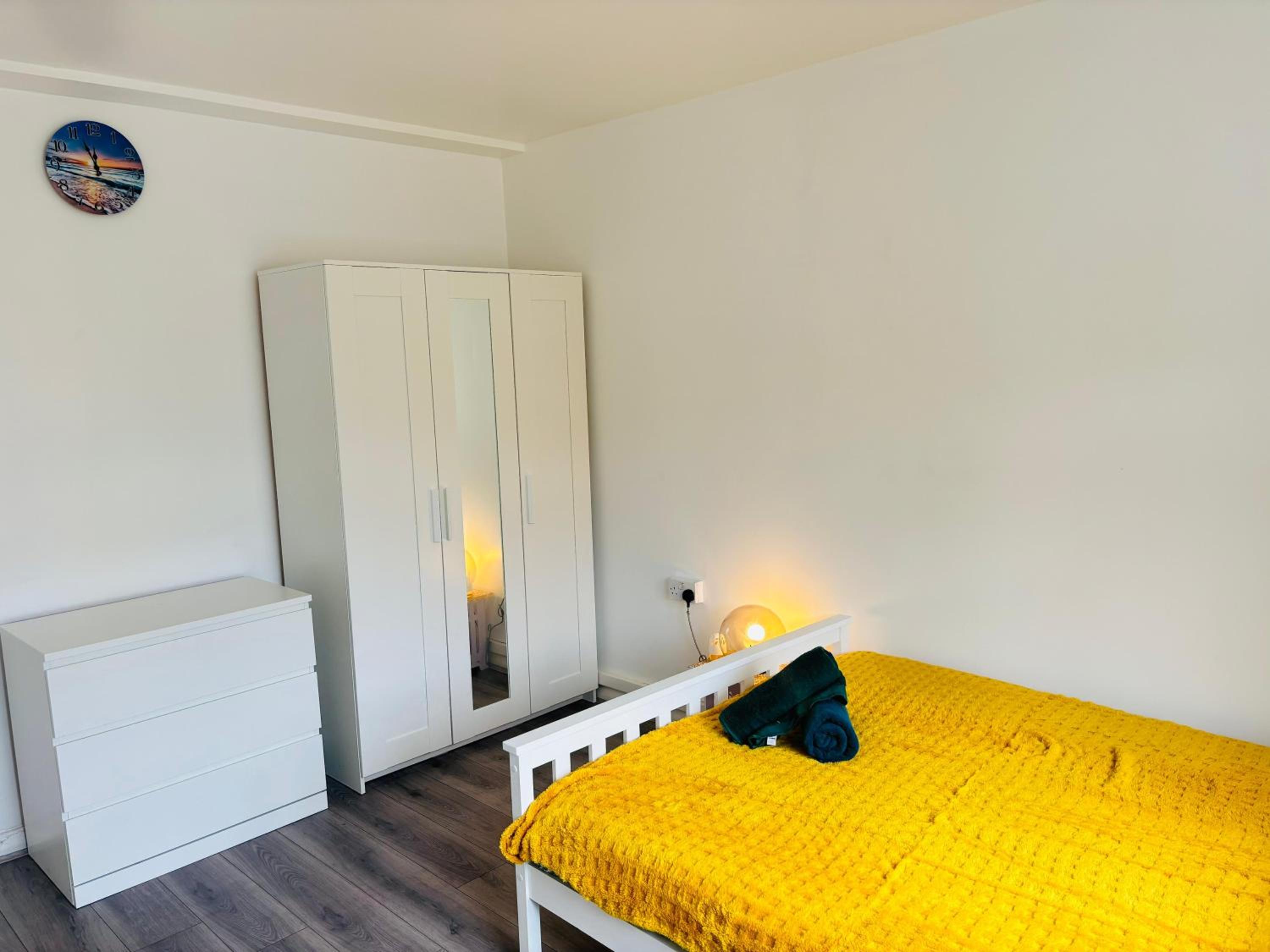 London Economy Stay at 31