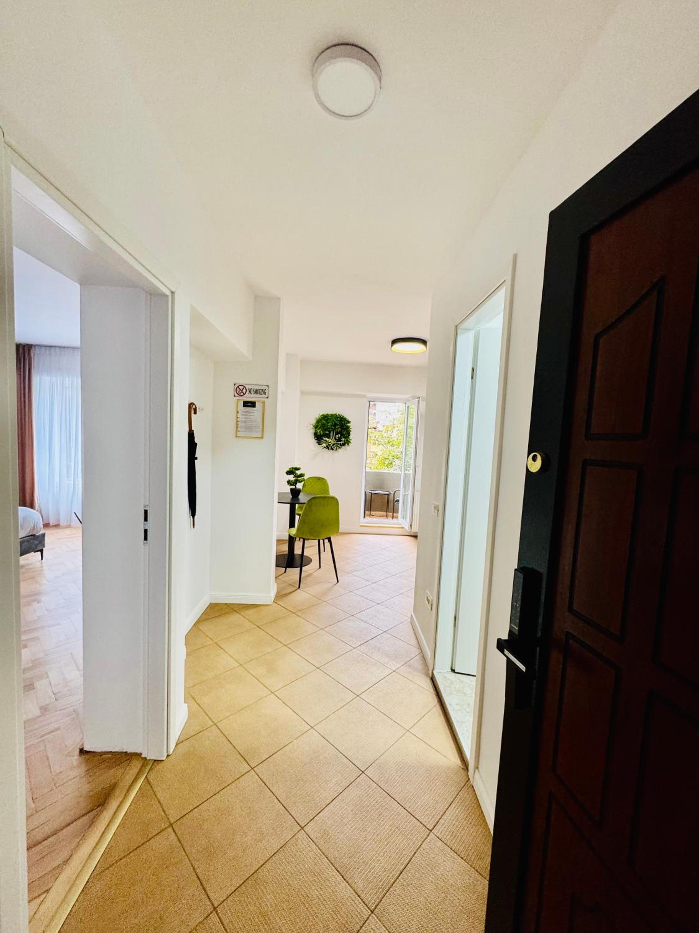 Metropole Apartments Signature