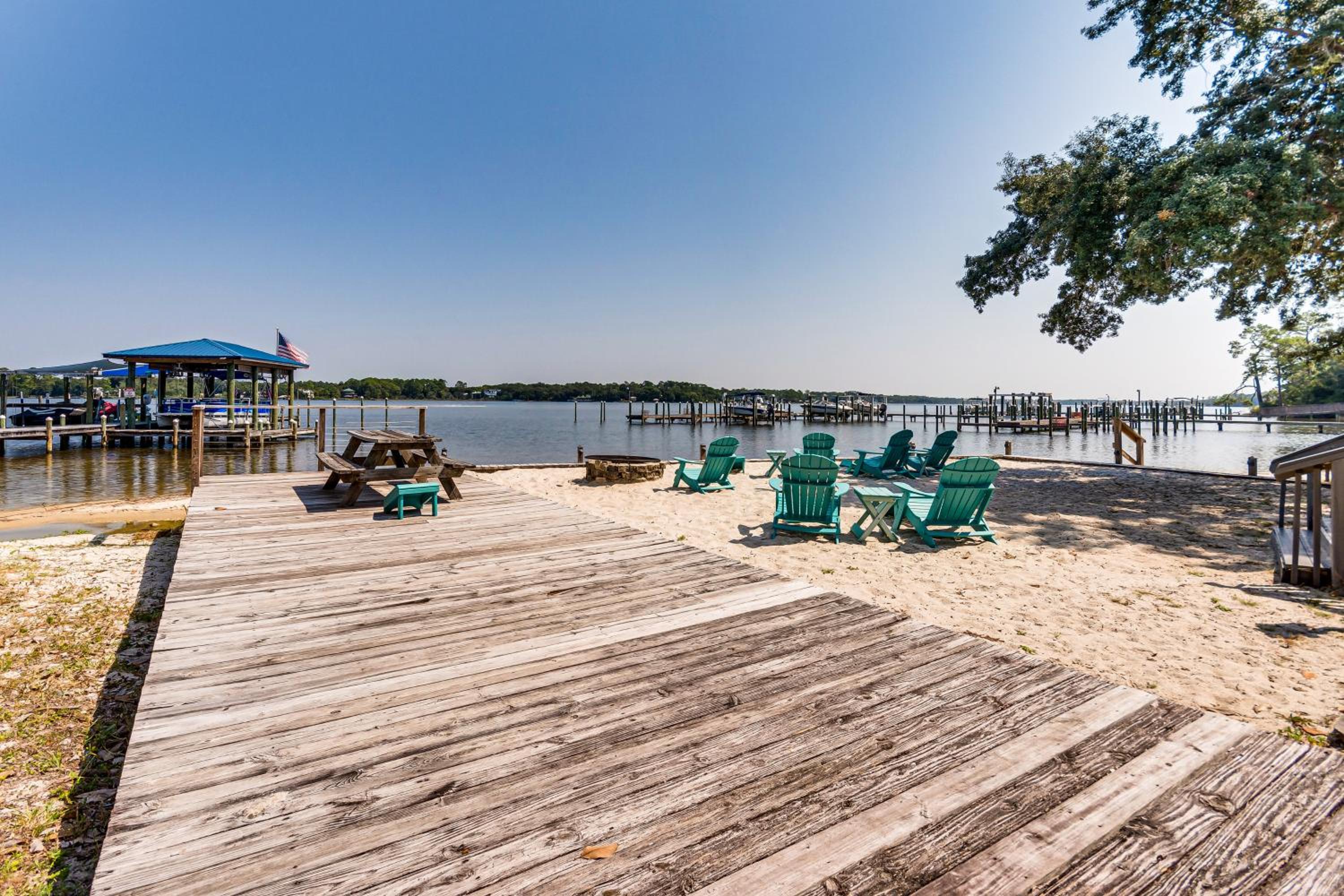 Community Pool and Beach Area Navarre Townhome