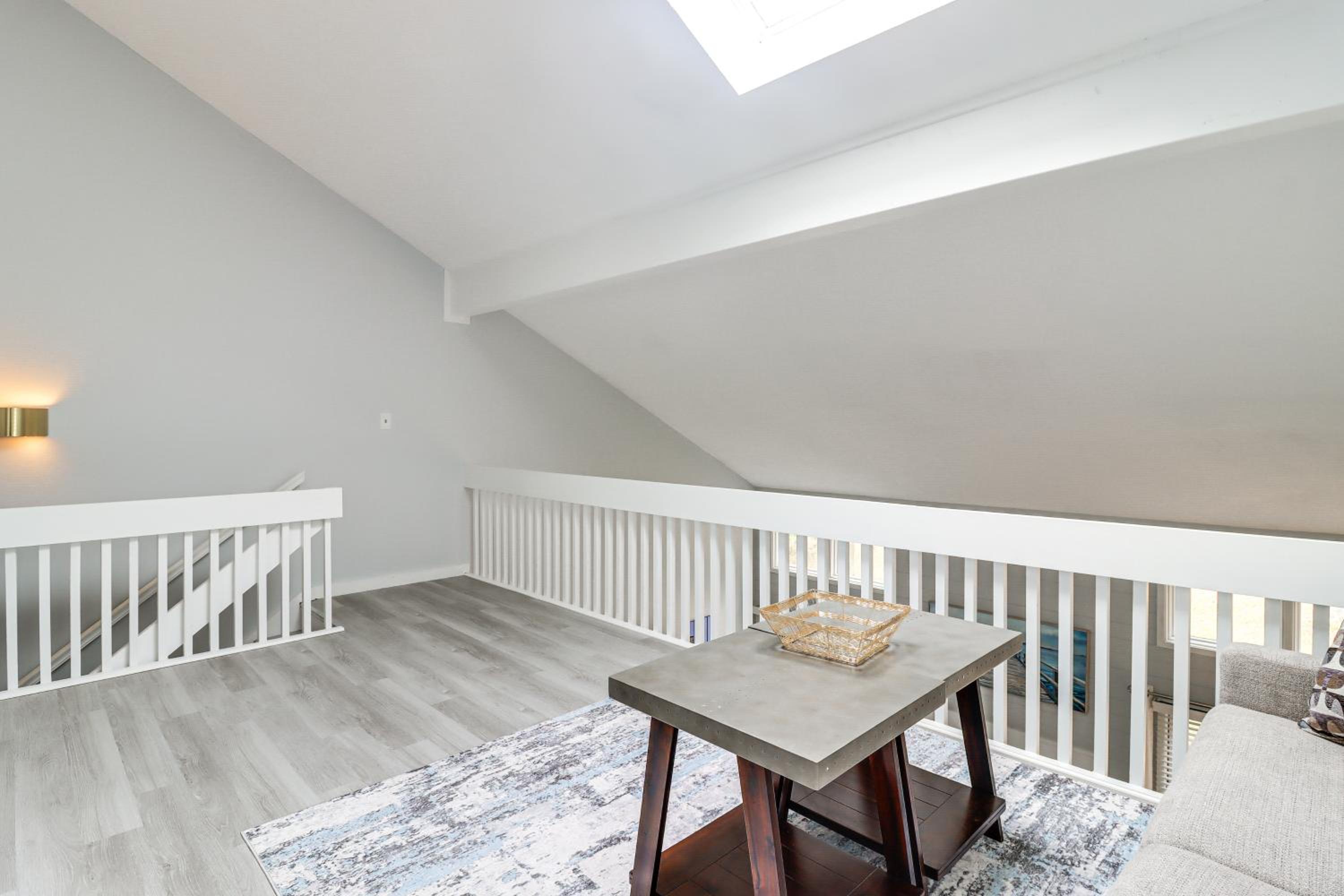 Family Gem with Deck Across From Shawnee Mountain!