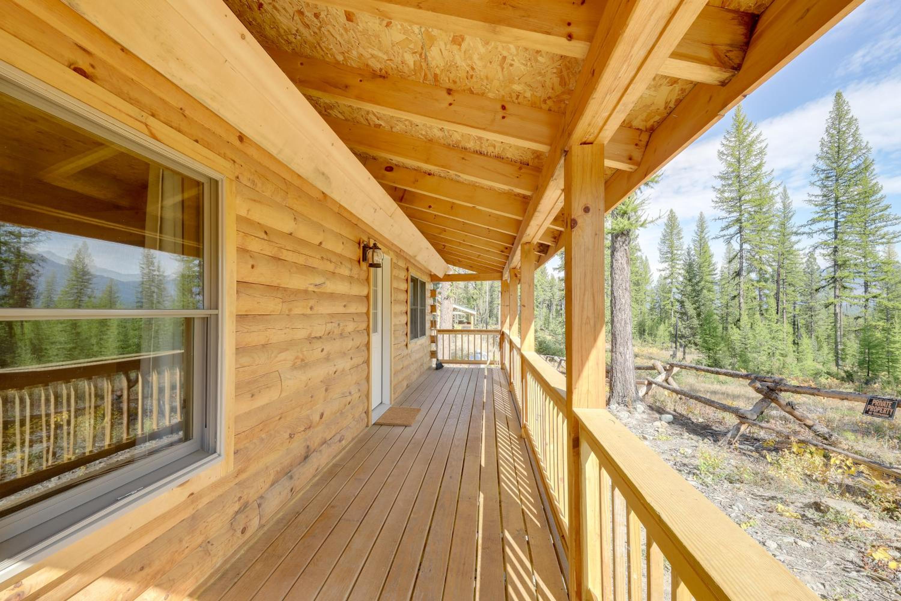 Secluded Mtn-View Cabin 16 Mi to Swan Lake!
