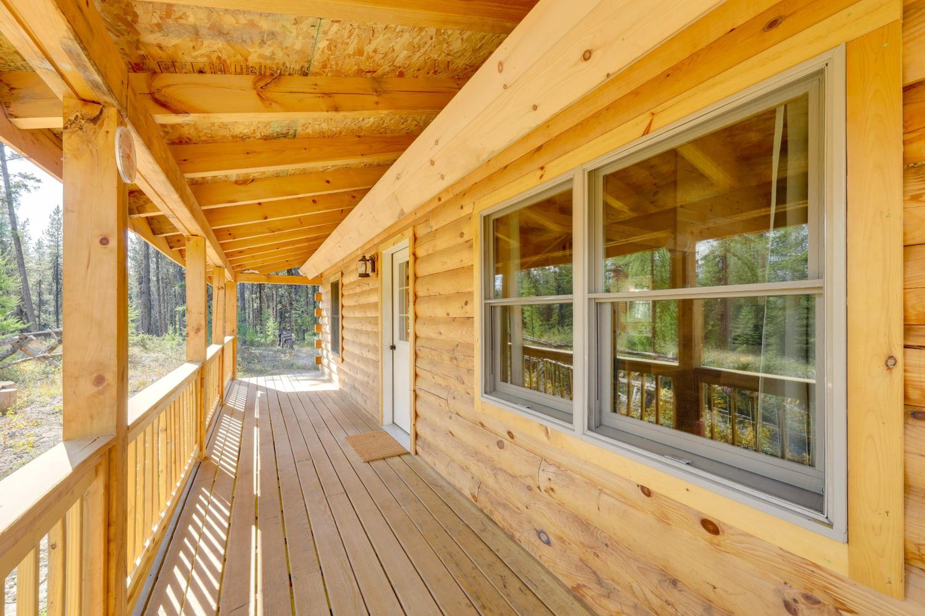Secluded Mtn-View Cabin 16 Mi to Swan Lake!