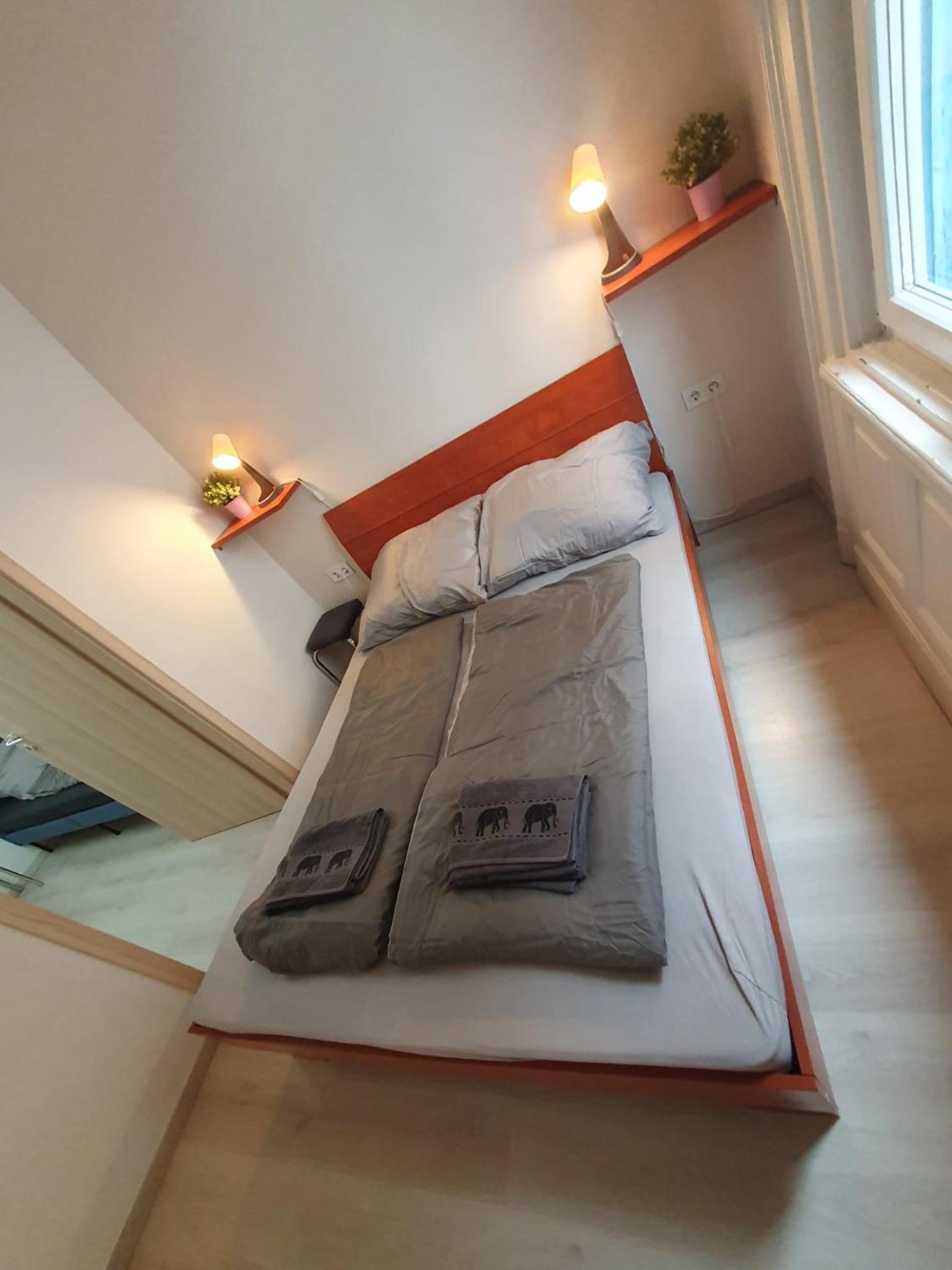 Luther apartment