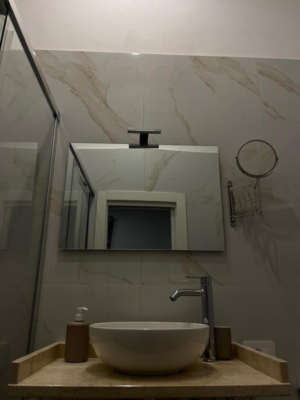 Luxury Suites Glory Tower