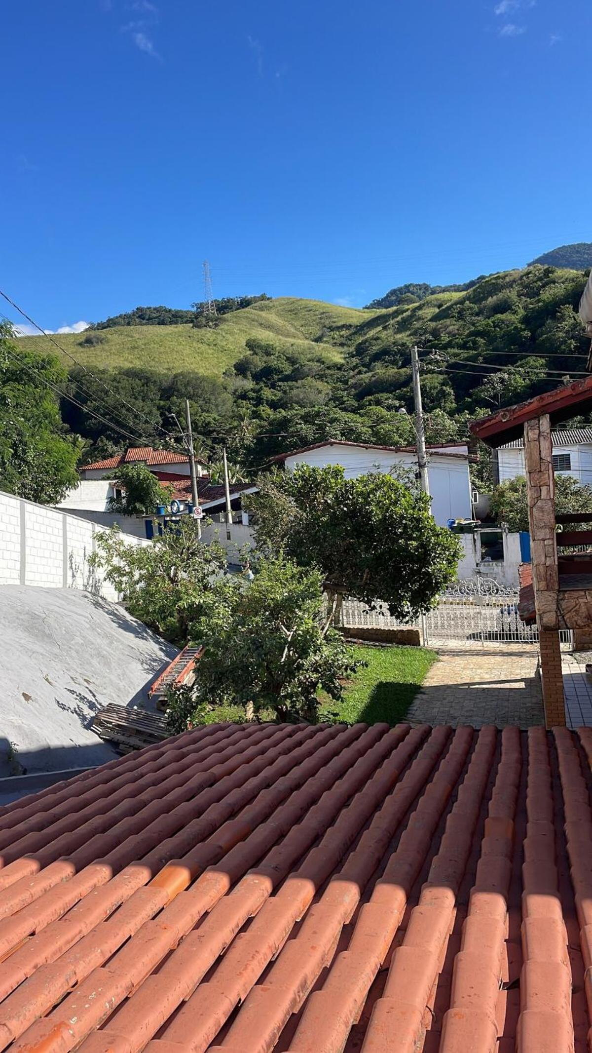 Casa em São Sebastião refúgio do pontal