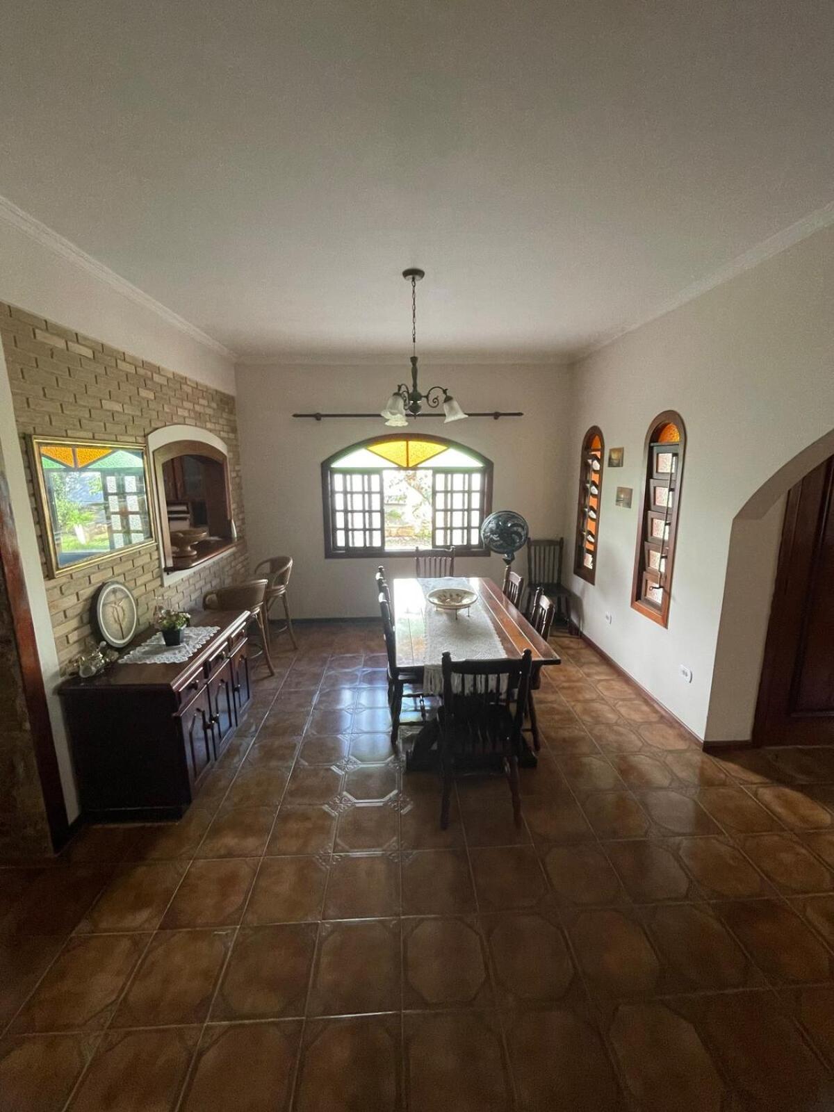 Casa em São Sebastião refúgio do pontal