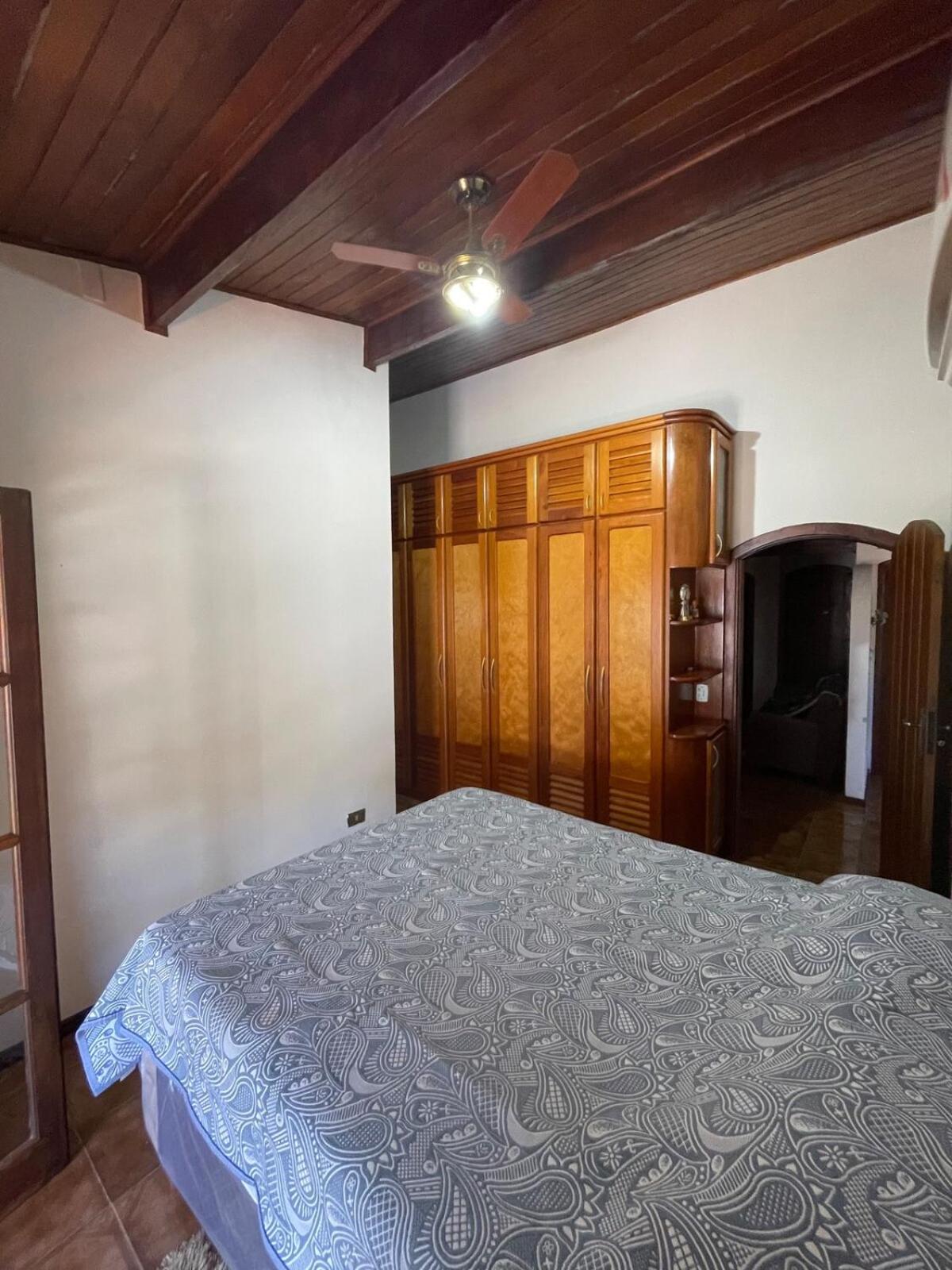 Casa em São Sebastião refúgio do pontal