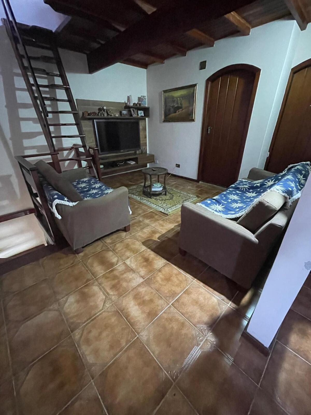Casa em São Sebastião refúgio do pontal