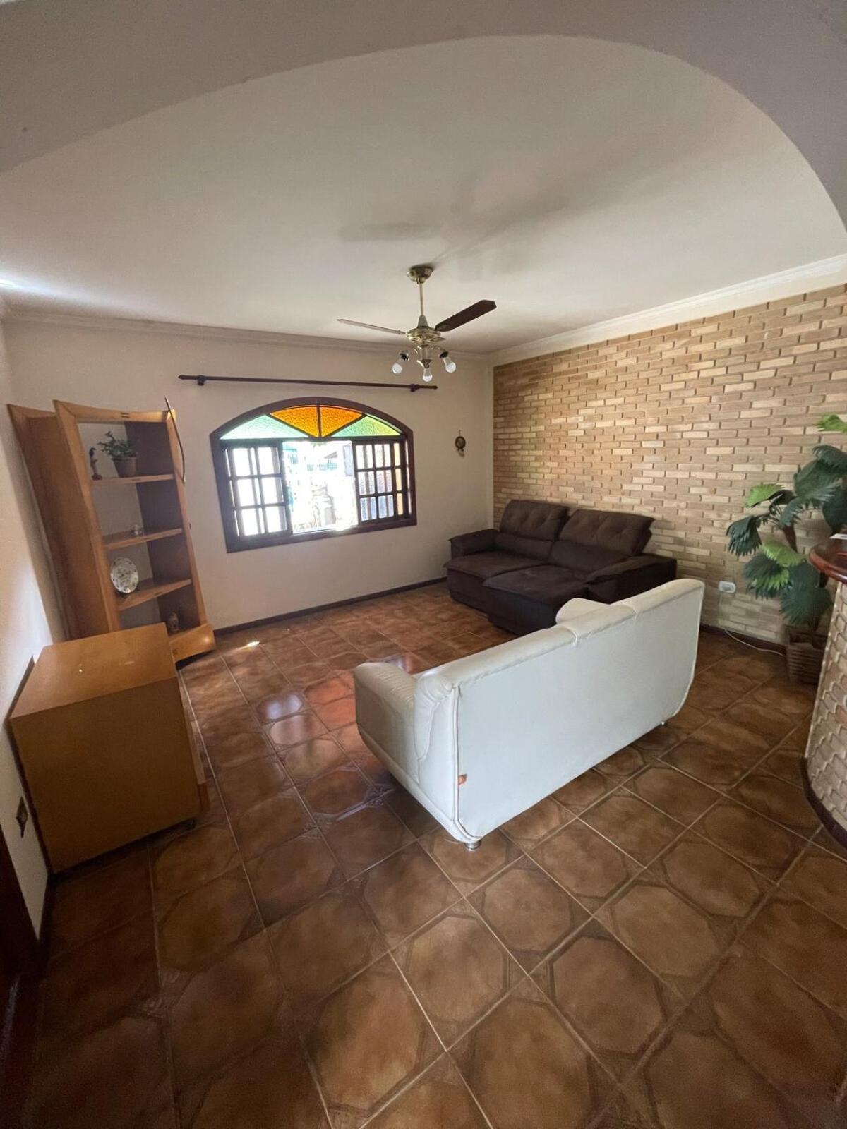 Casa em São Sebastião refúgio do pontal