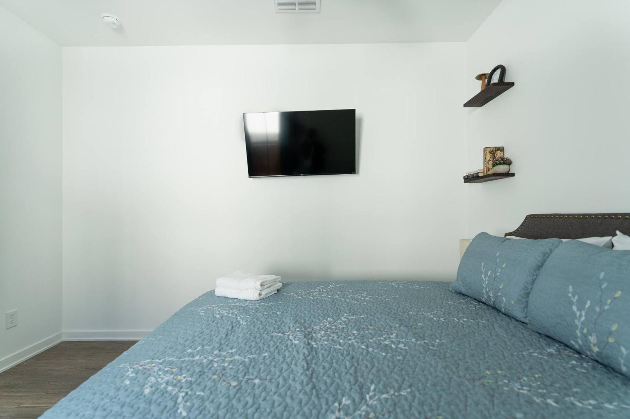 3 Bed 2 Bath by Fairgrounds