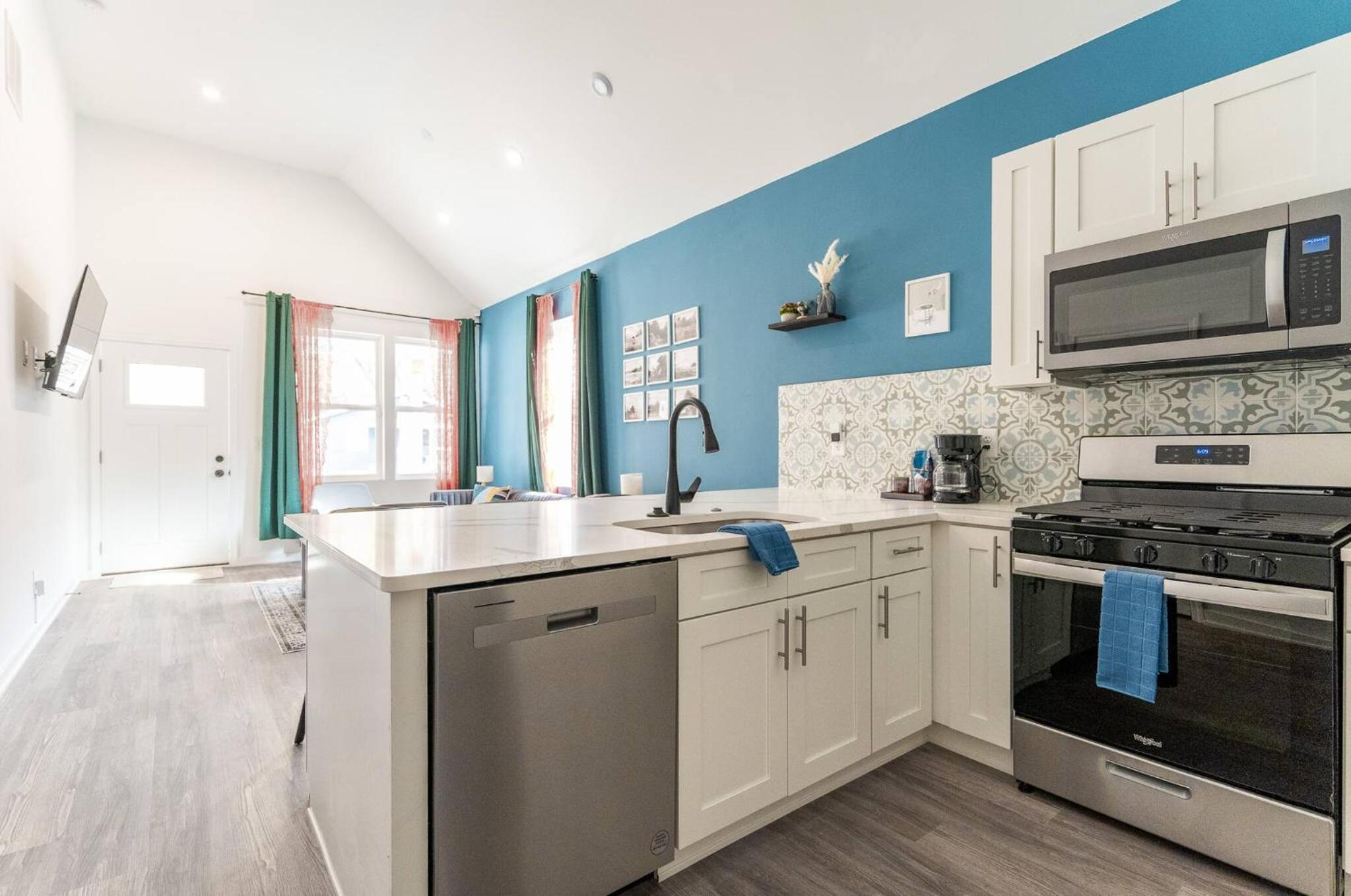 3 Bed 2 Bath by Fairgrounds