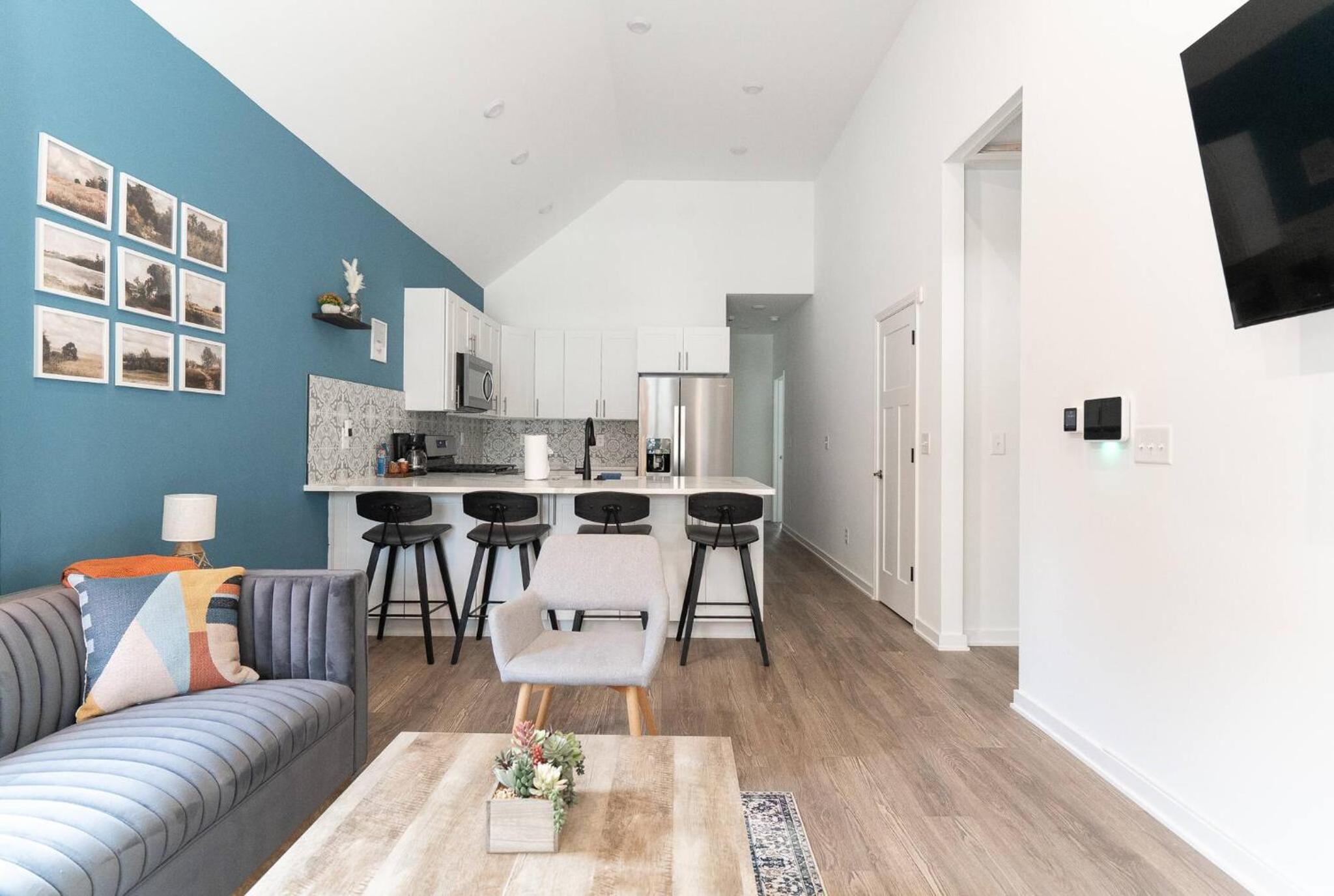 3 Bed 2 Bath by Fairgrounds