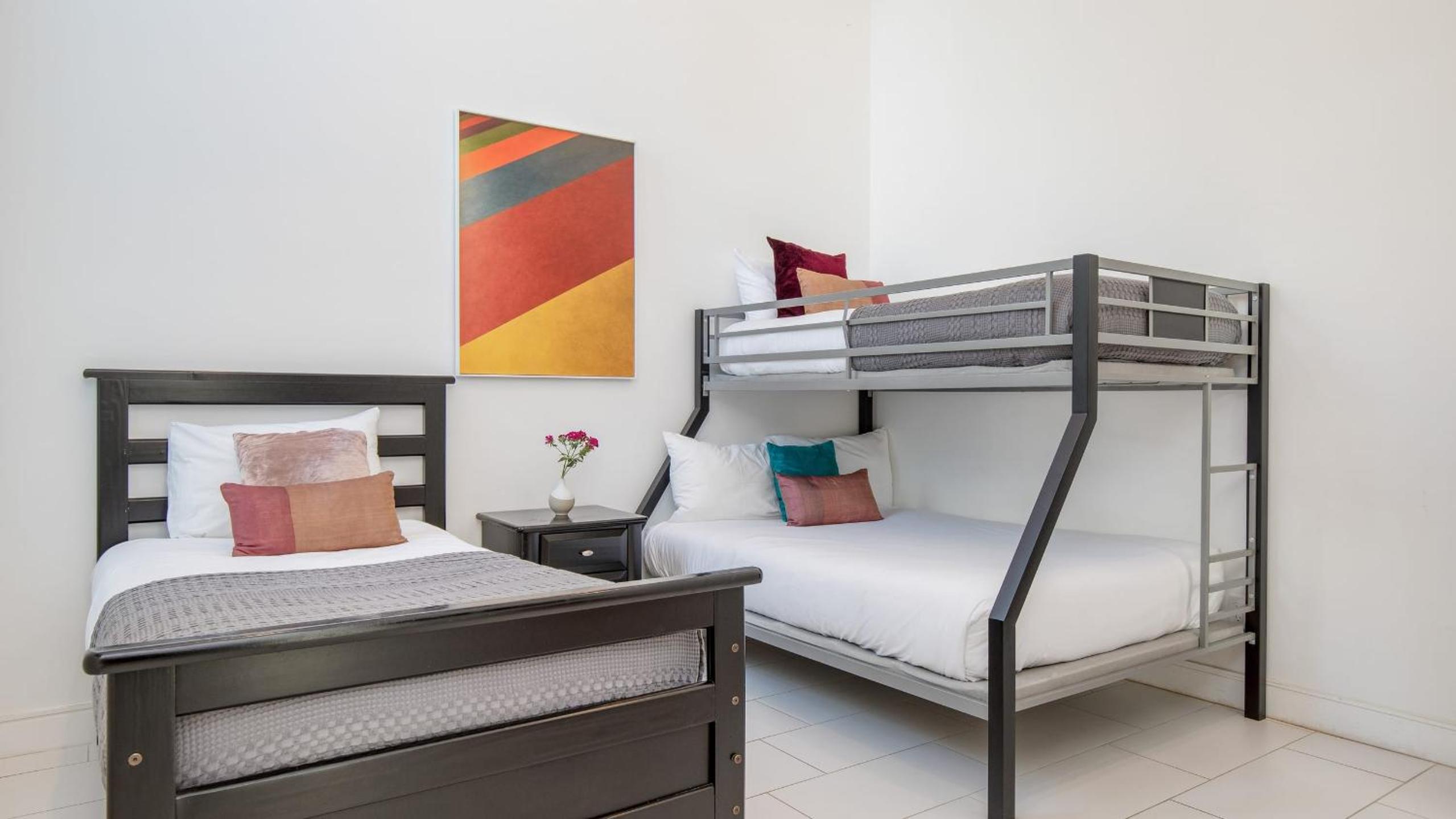 2 Luxe Villas Sleeps 24 Pool Putting Green Polo Villas Mira by AvantStay
