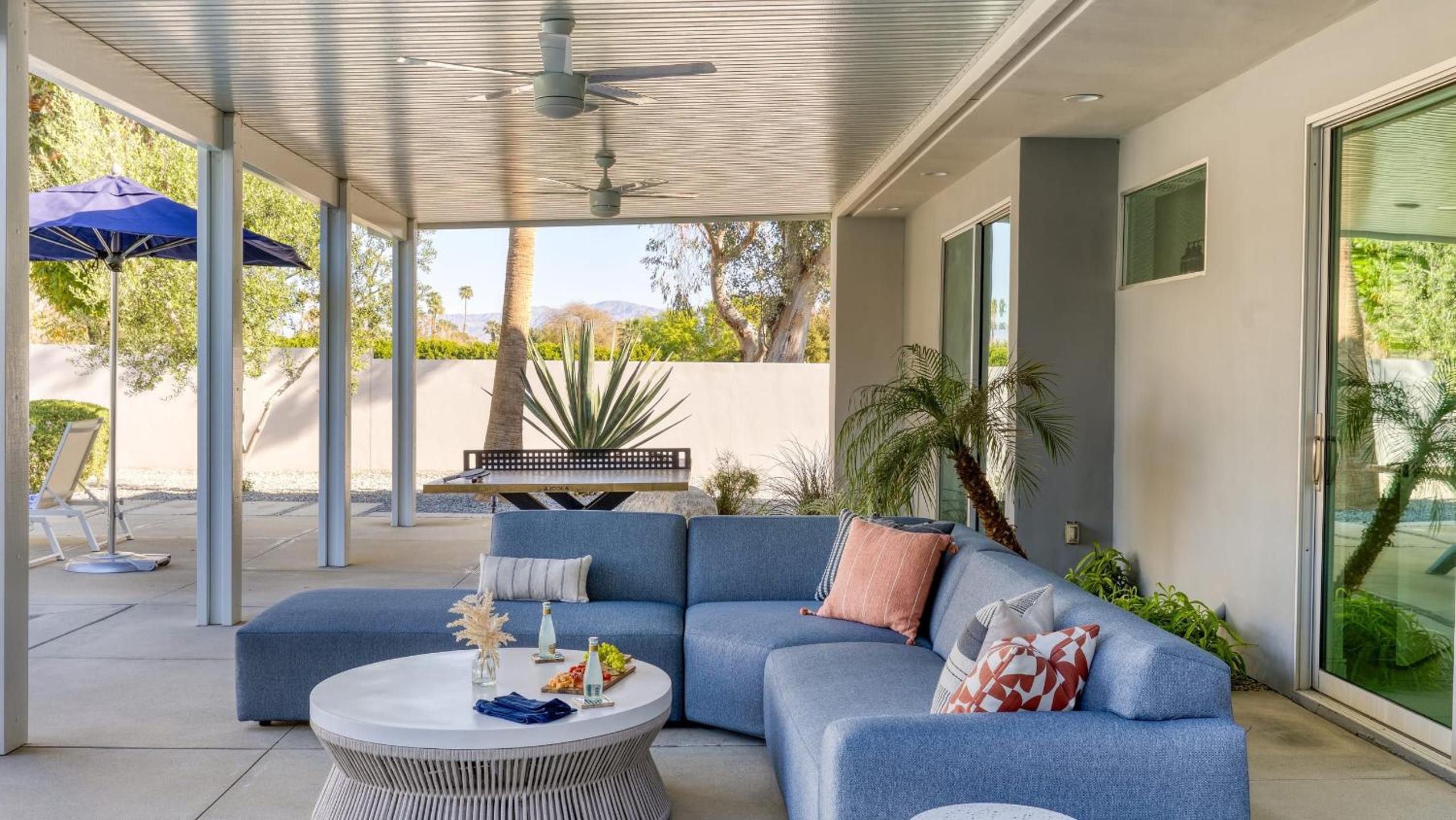 2 Luxe Villas Sleeps 24 Pool Putting Green Polo Villas Mira by AvantStay