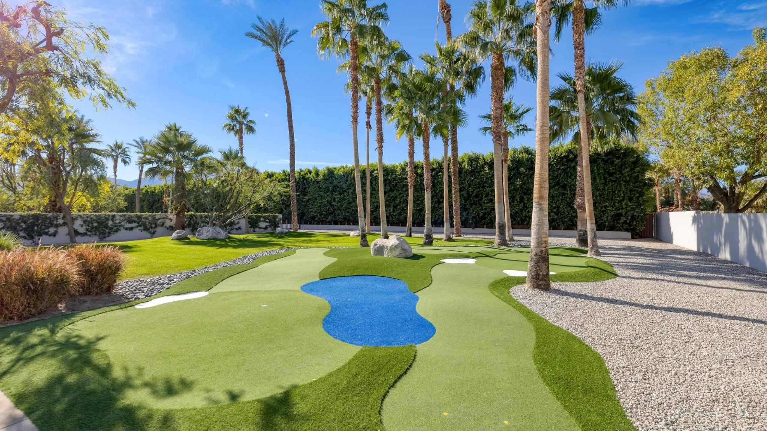 2 Luxe Villas Sleeps 24 Pool Putting Green Polo Villas Mira by AvantStay