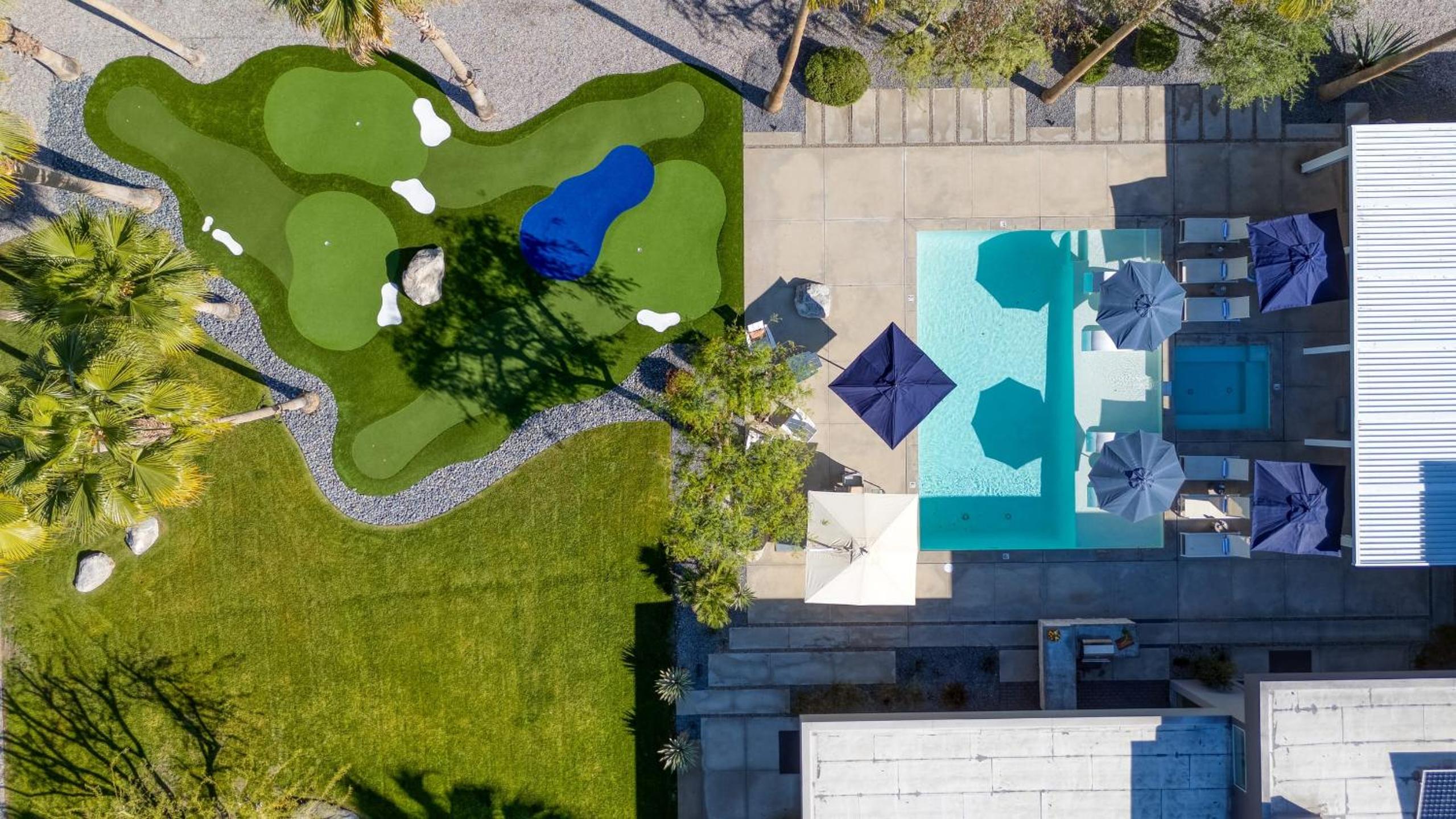 2 Luxe Villas Sleeps 24 Pool Putting Green Polo Villas Mira by AvantStay