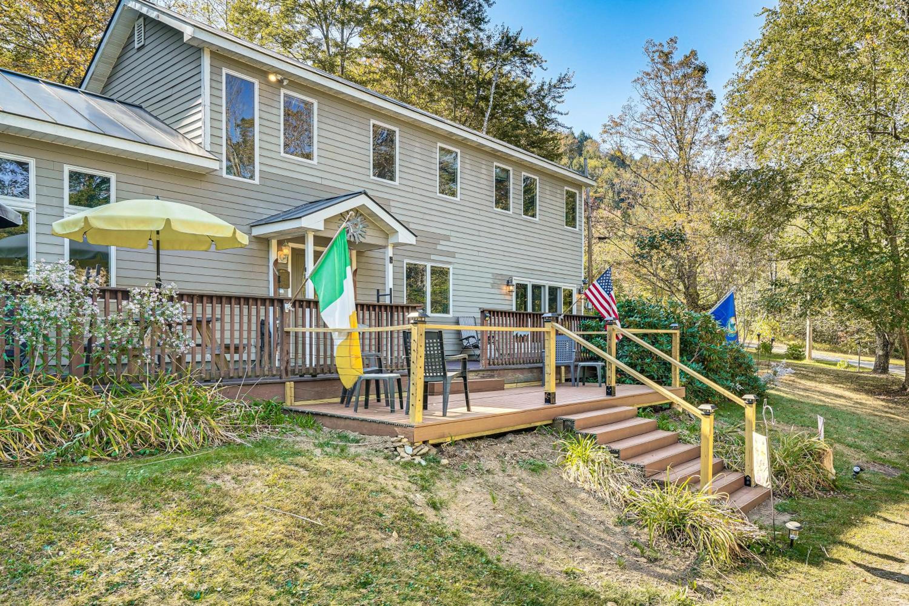 Riverfront Home with Hot Tub Near Killington Resort