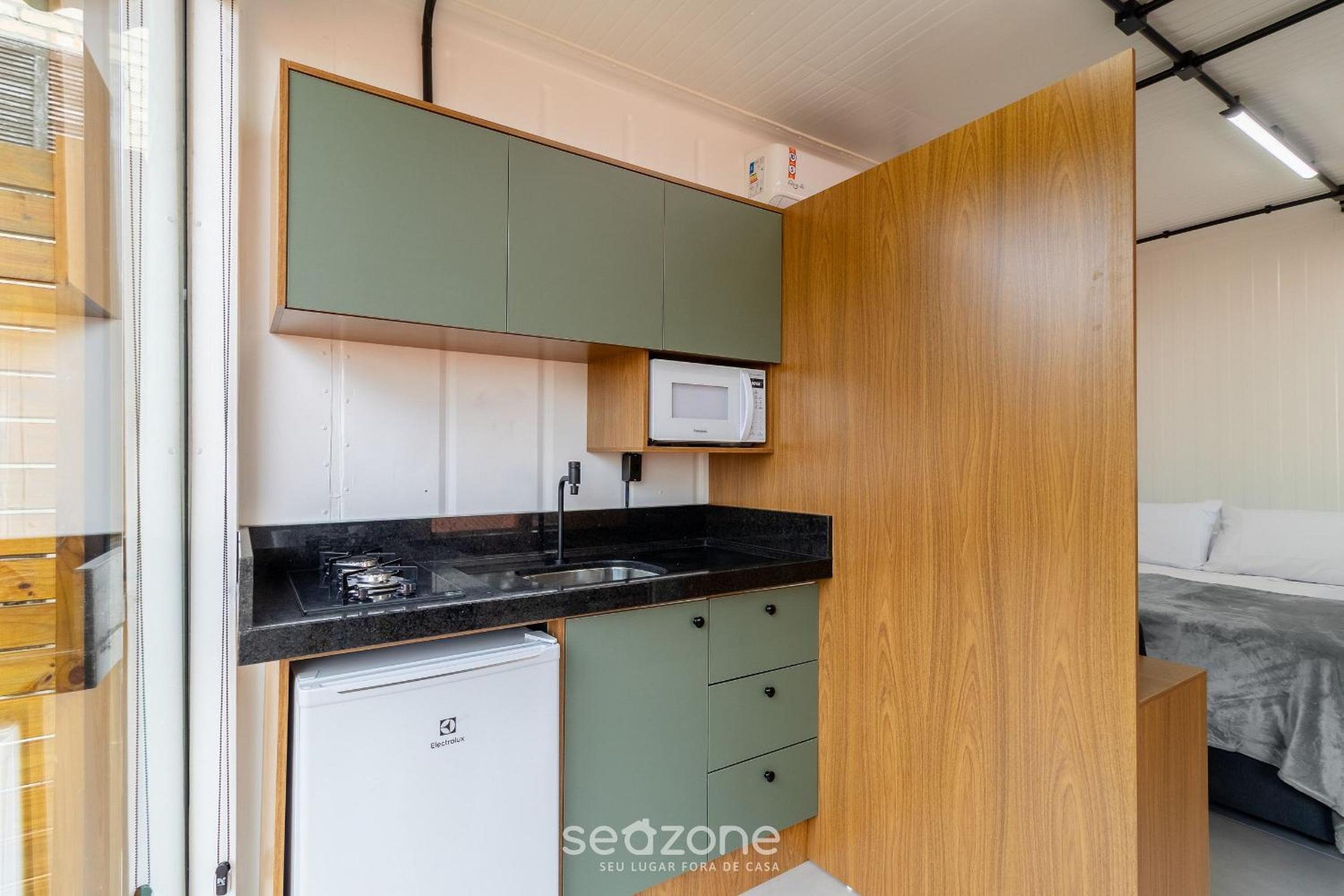 Beautiful and Practical Studios in Lagoa da Conceição - JAS