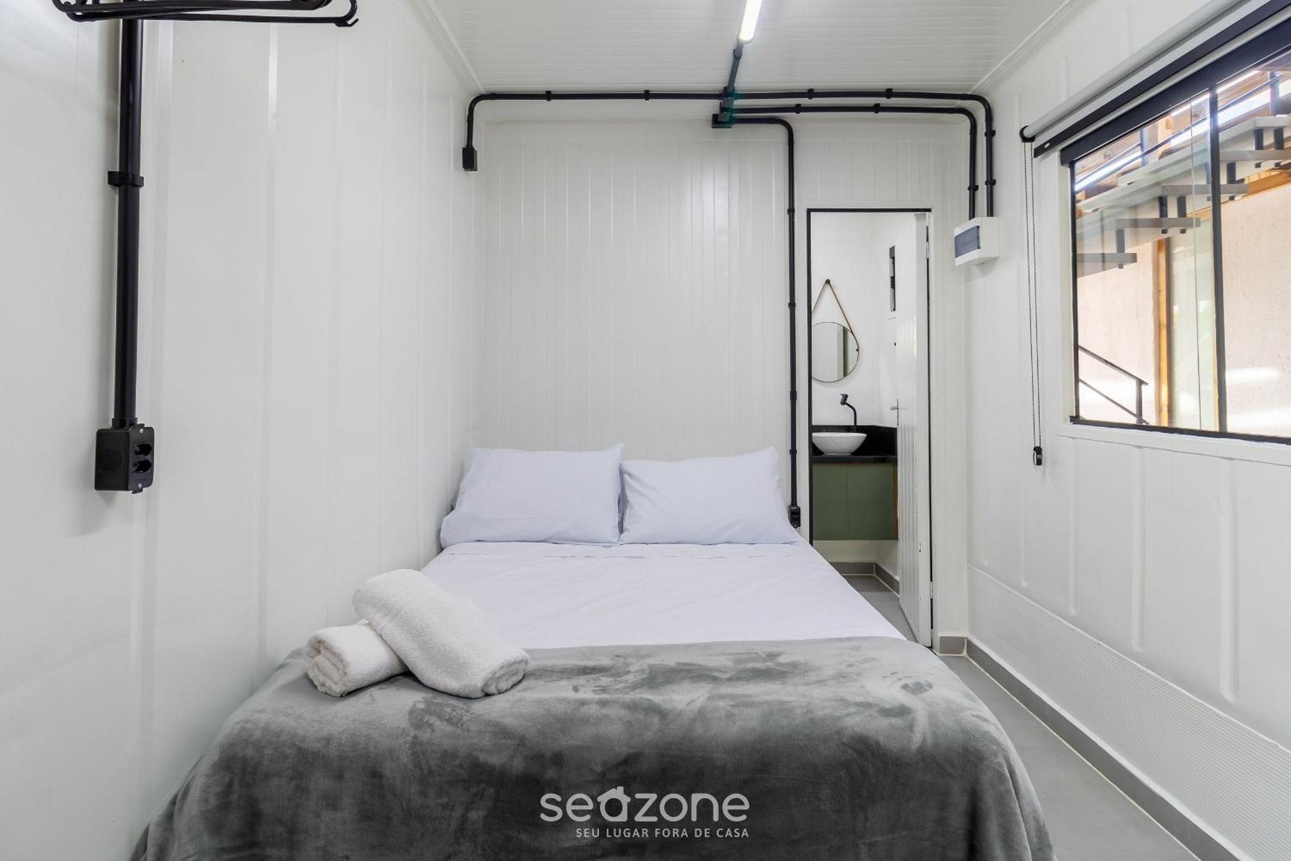Beautiful and Practical Studios in Lagoa da Conceição - JAS